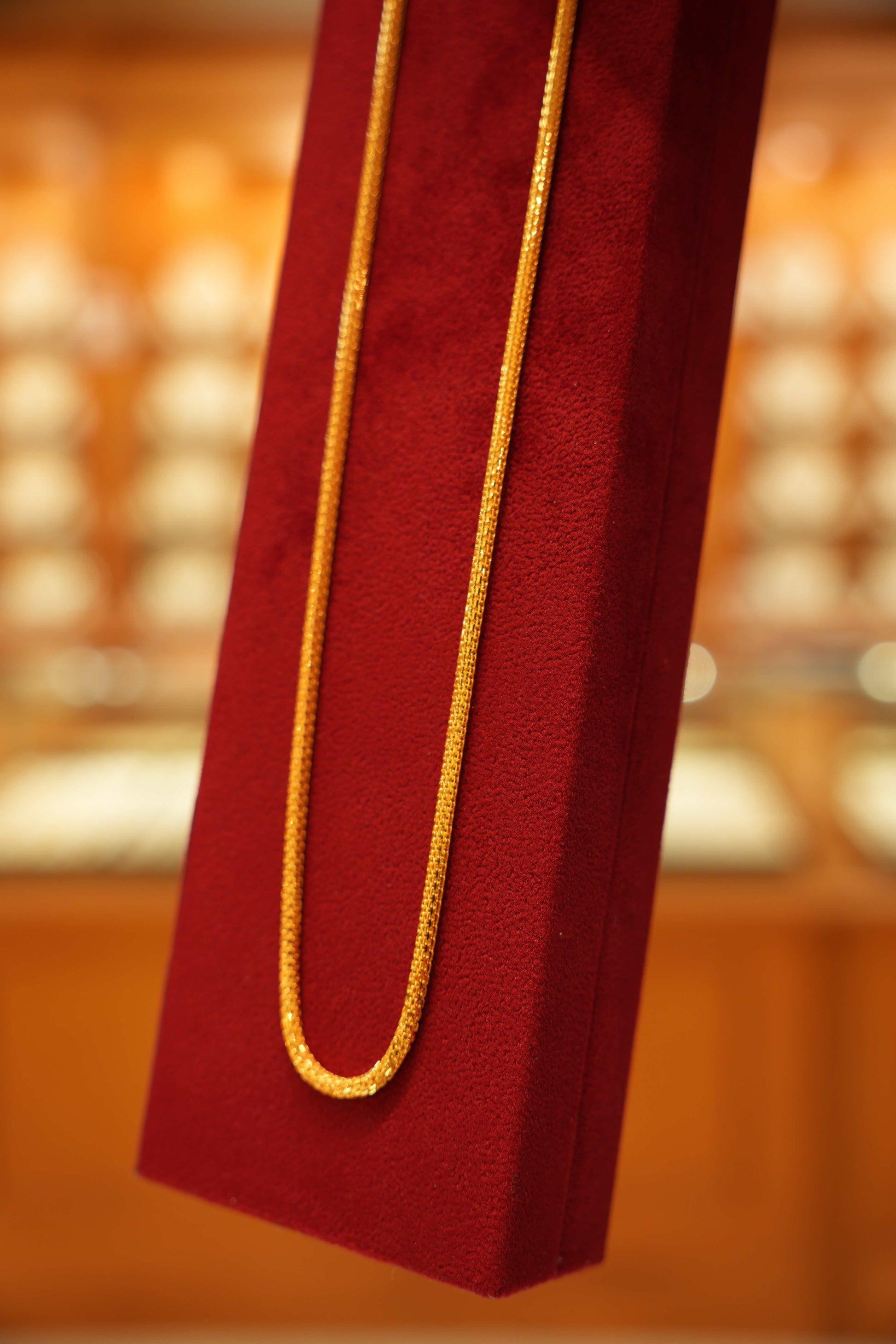 22K Gold Designer Men's Chain (20 Inches)