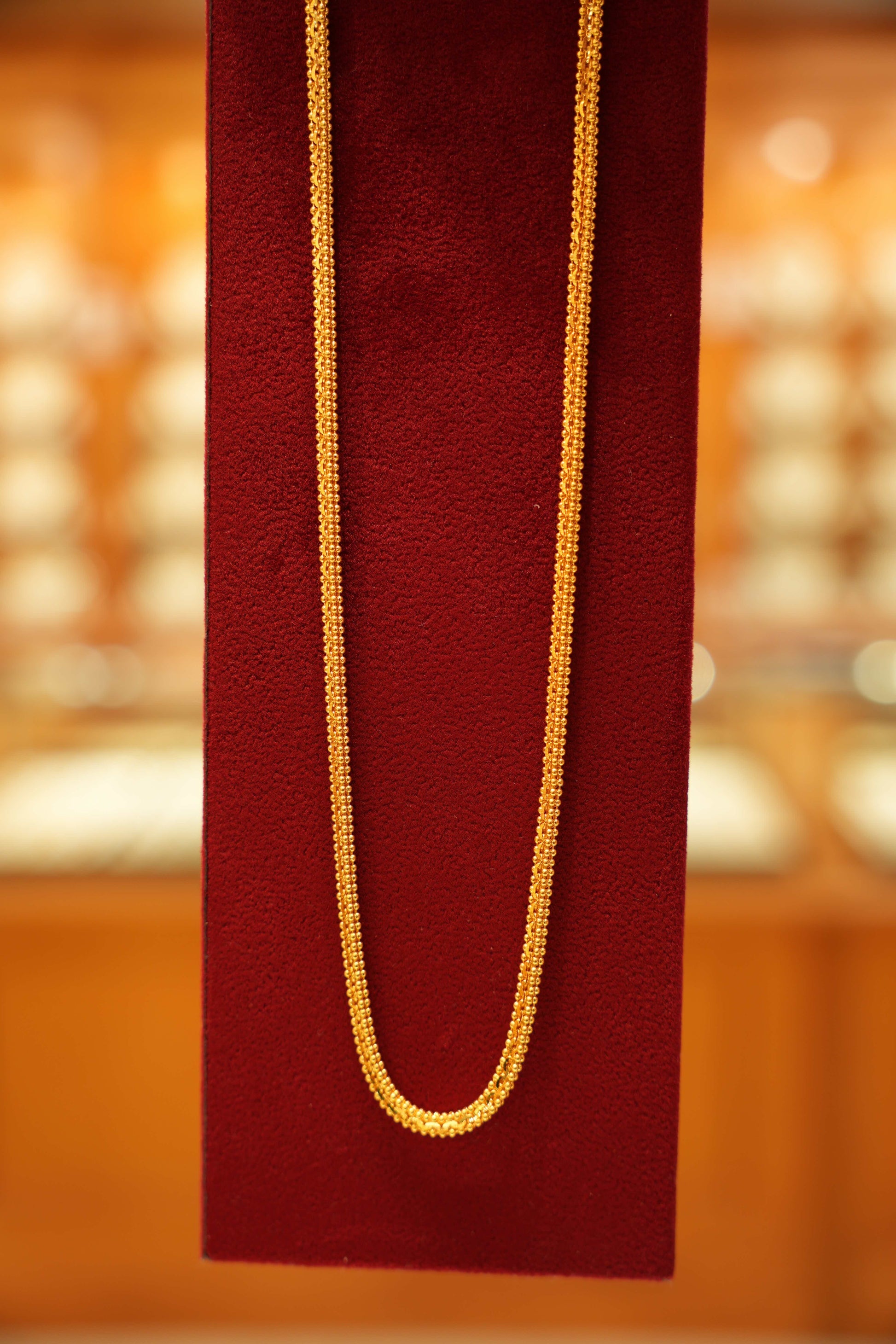 22K Gold Designer Men's Flat Chain (22 Inches)