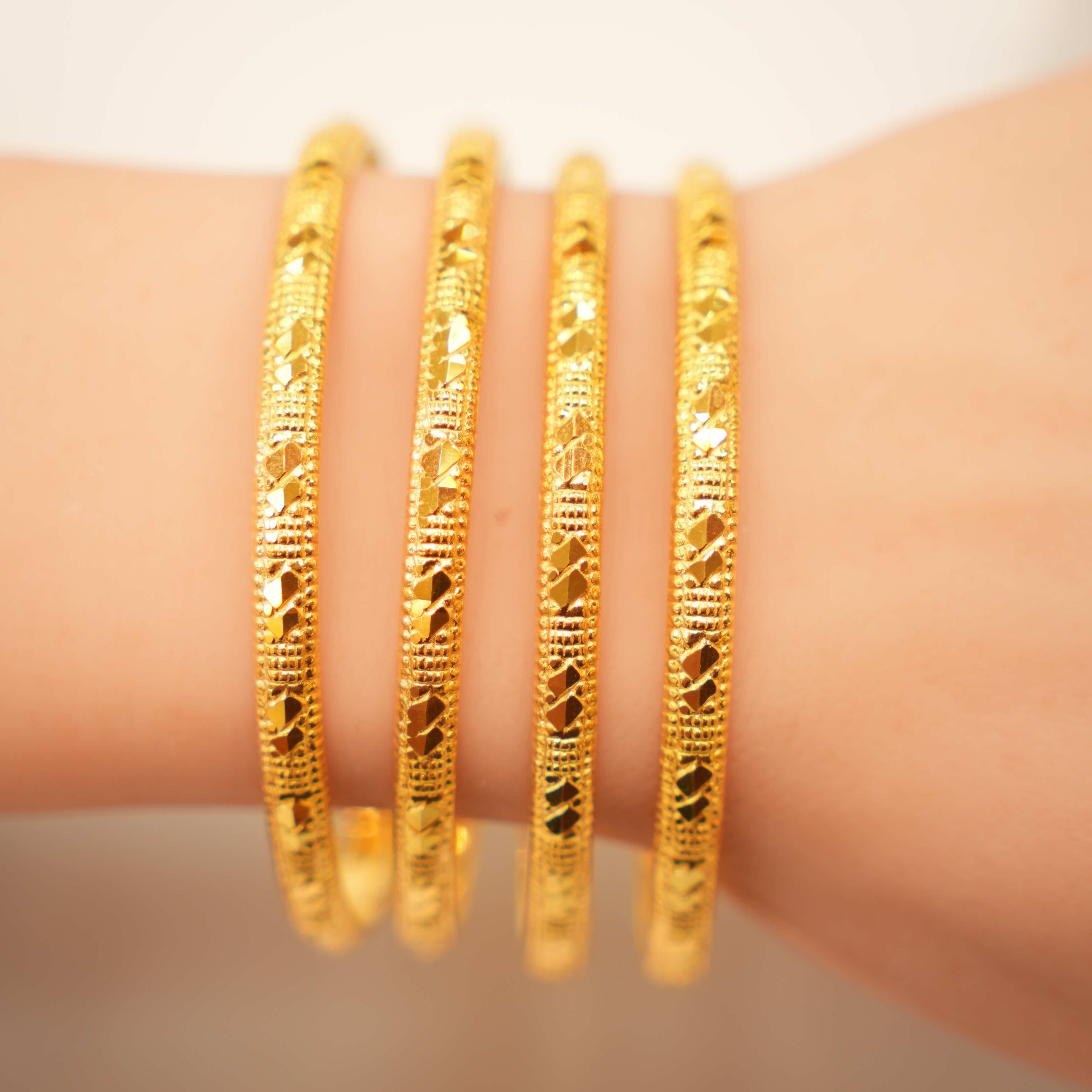 22K Gold Designer Bangle Set
