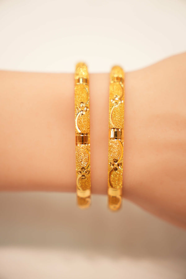 22K Gold Traditional Ladies Bangles