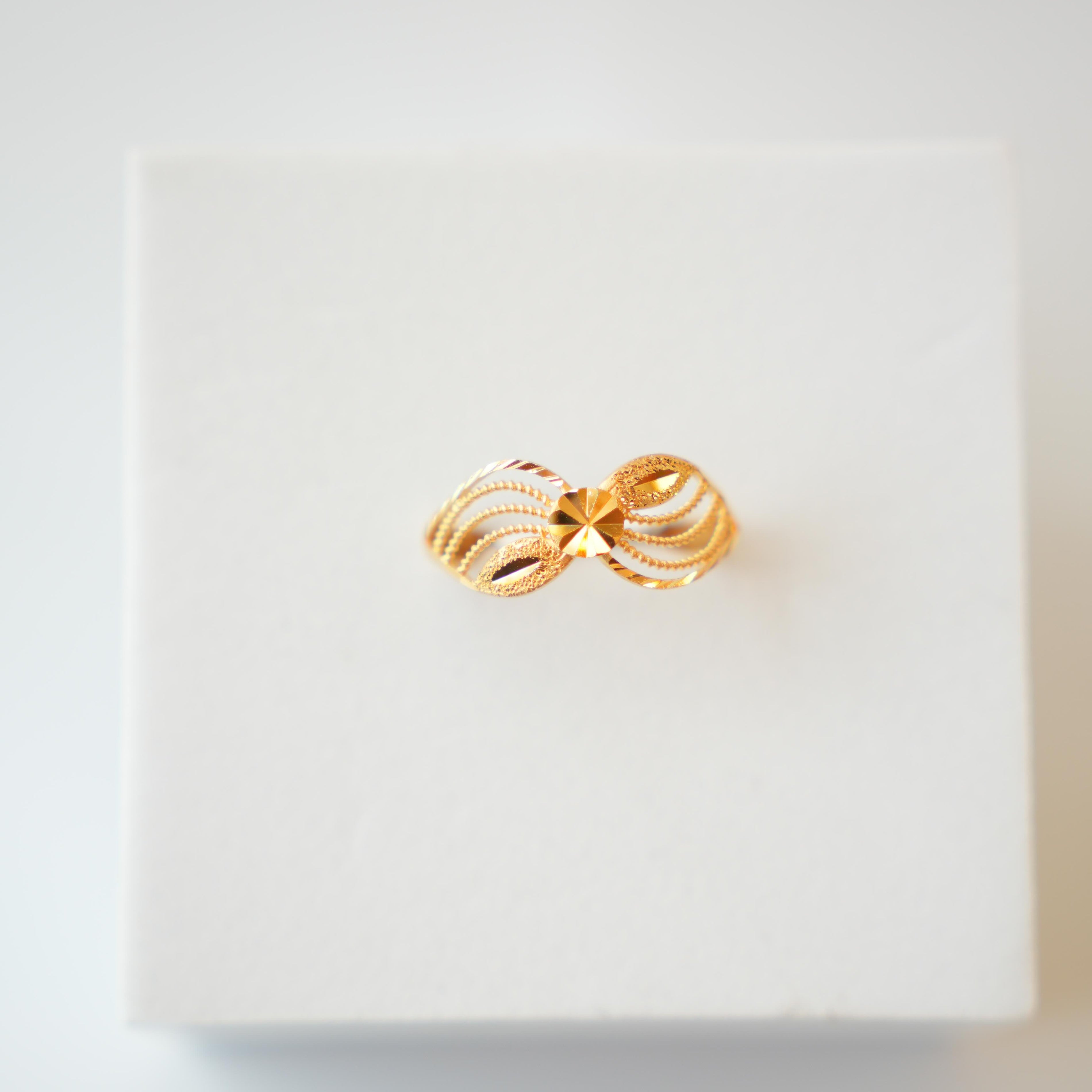 22K Gold Designer Flower Ring