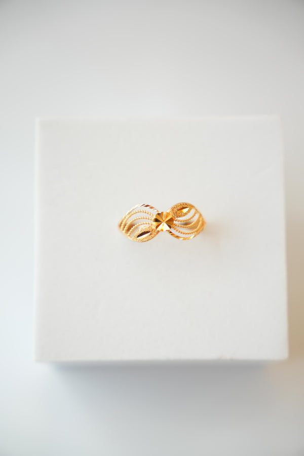 22K Gold Designer Flower Ring