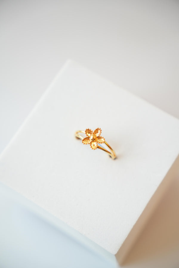 22K Gold Designer Traditional Design Ring