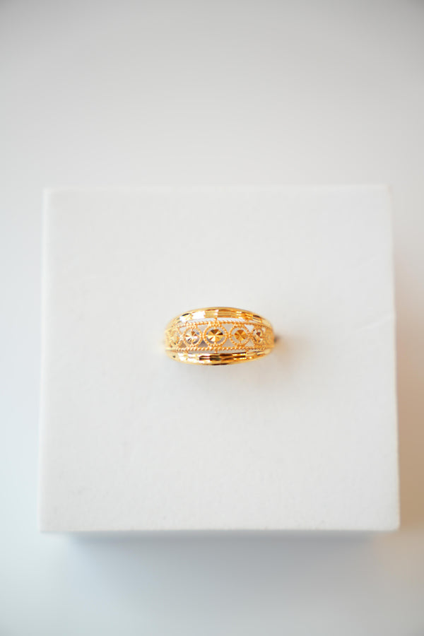 22K Gold Designer Leaflet Pattern Ladies Ring