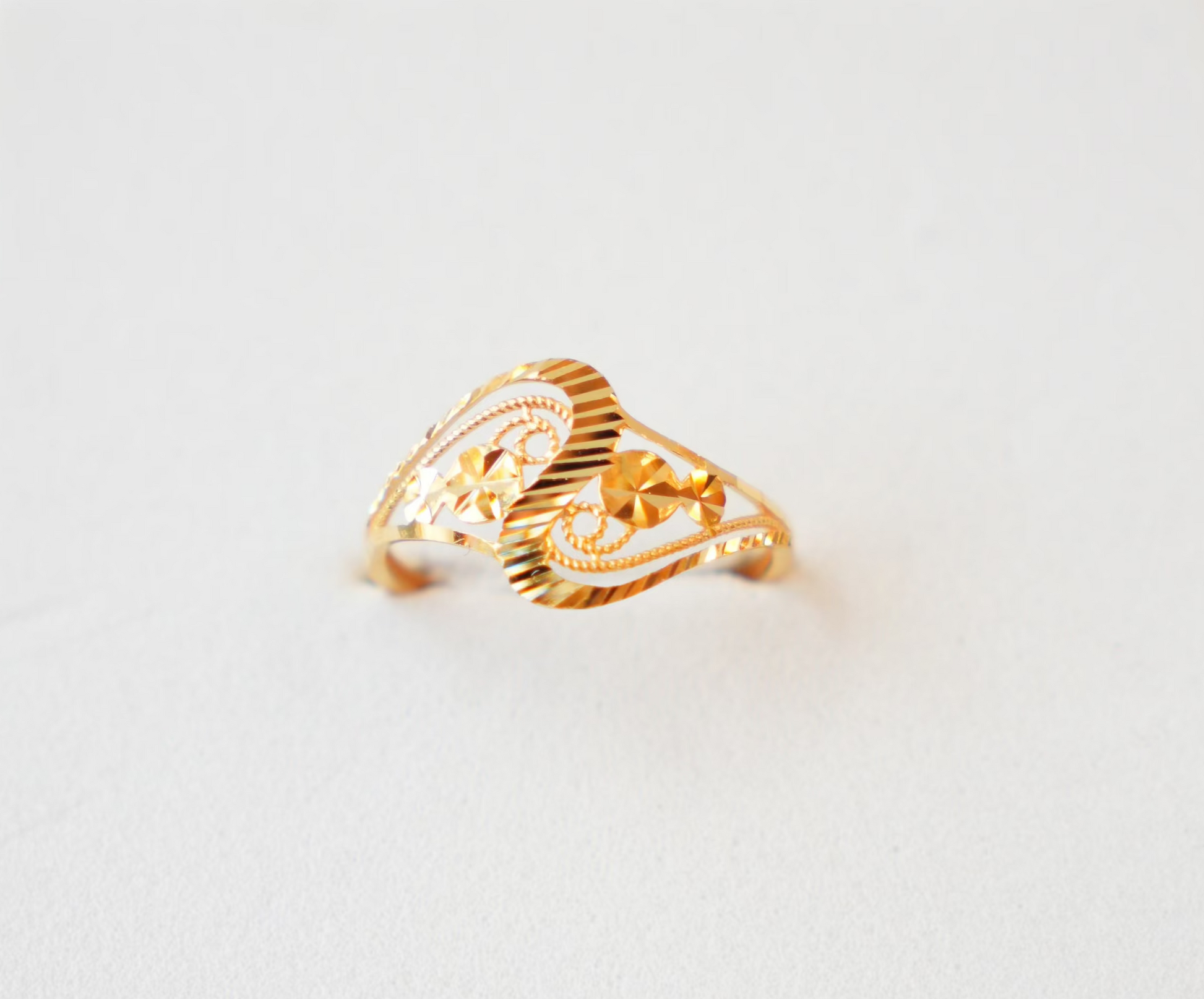 22K Gold Designer Ladies Ring