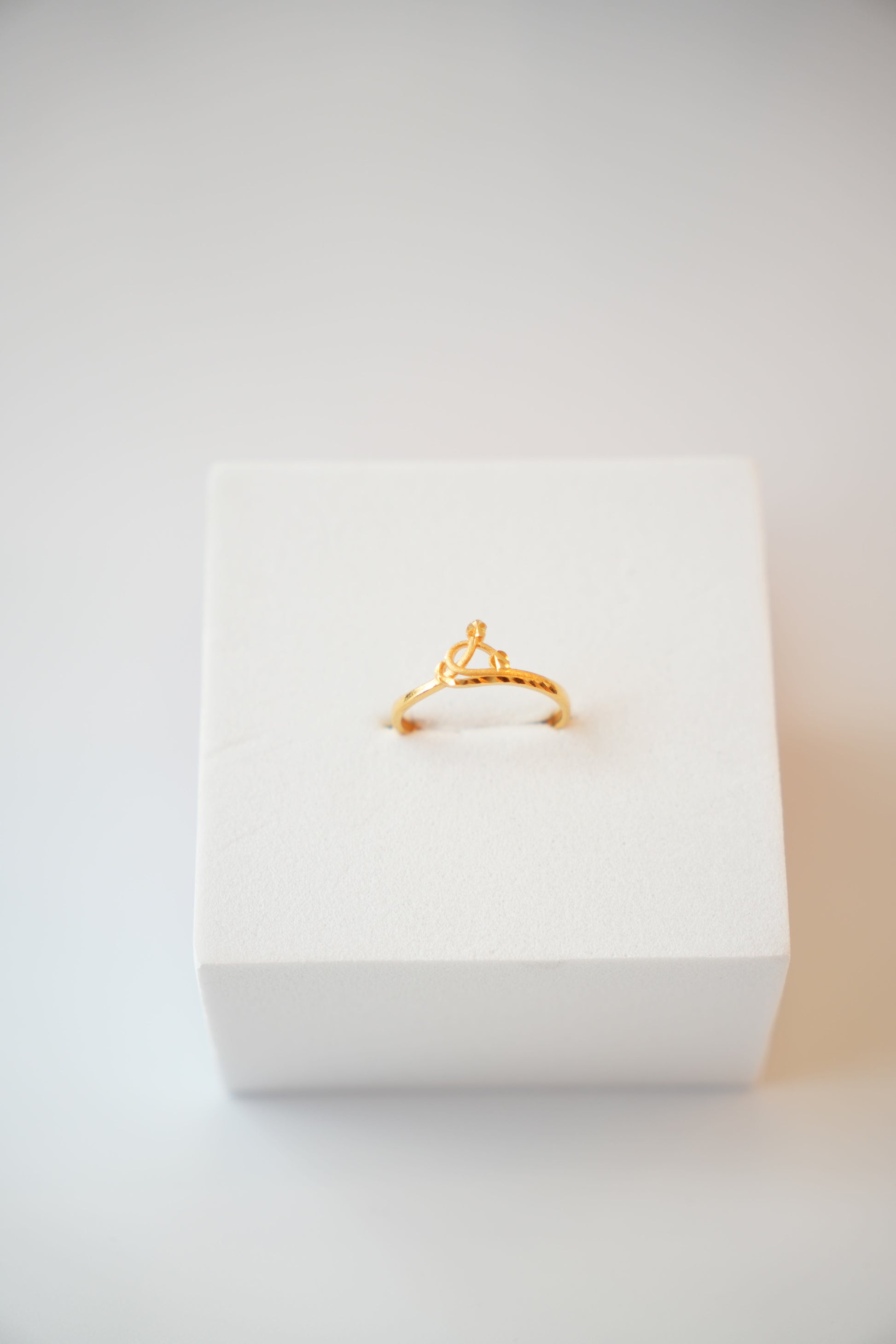 22K Gold Designer Ladies Ring