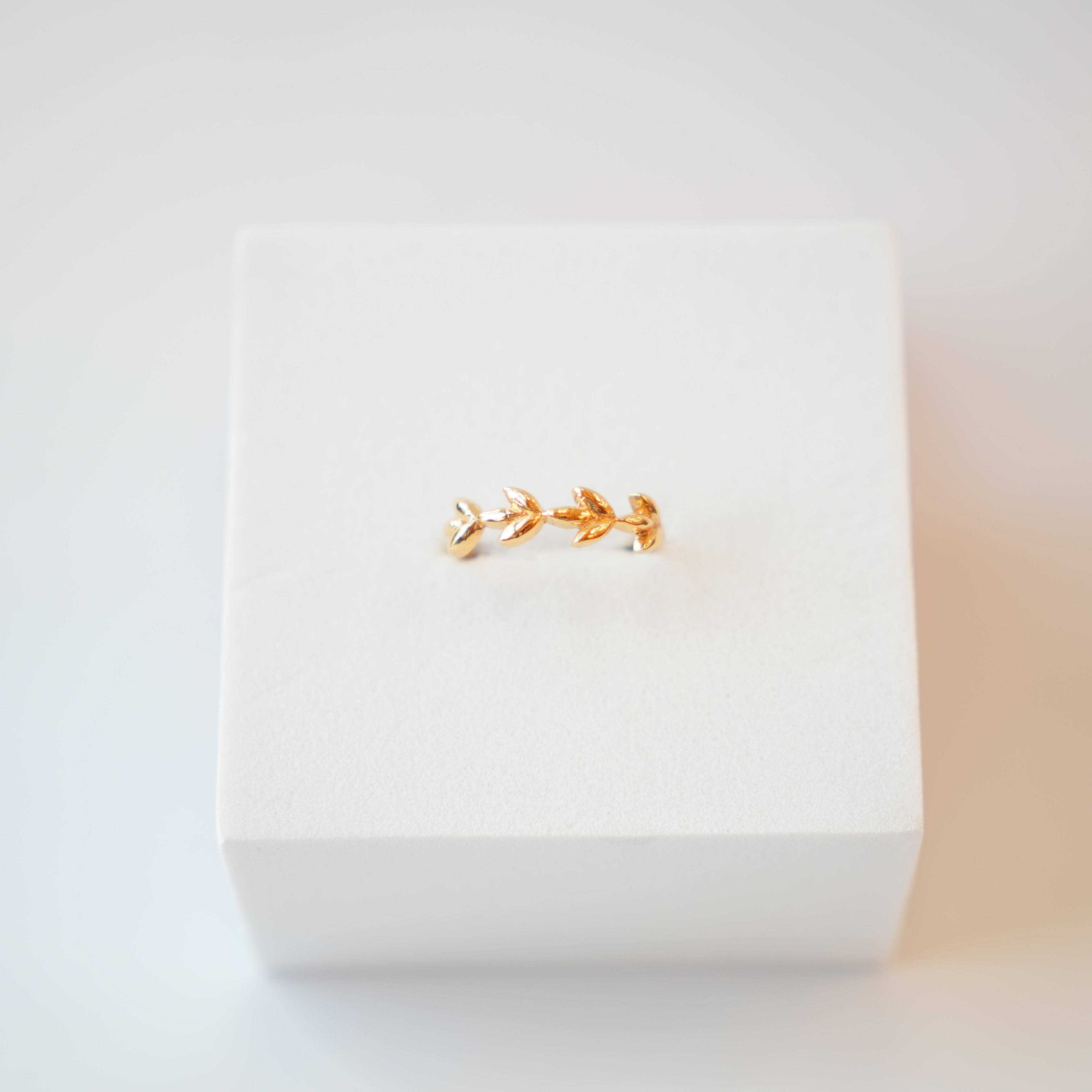 22K Gold Designer Ladies Ring
