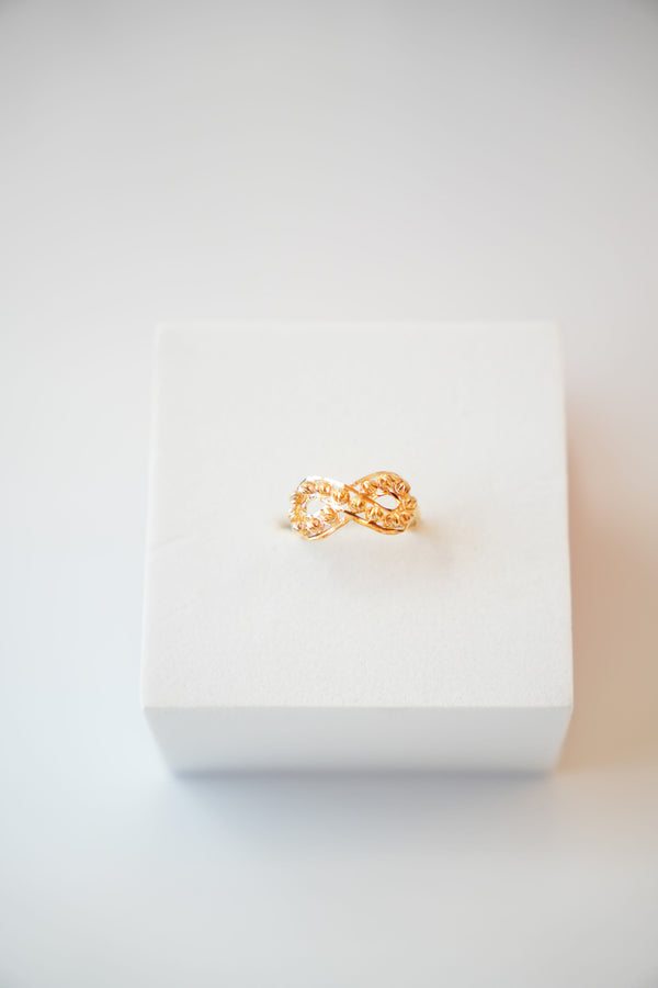 22K Gold Designer Traditional Work Ladies Ring