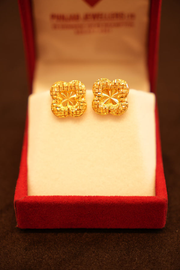 22K Gold Designer Ladies Earrings