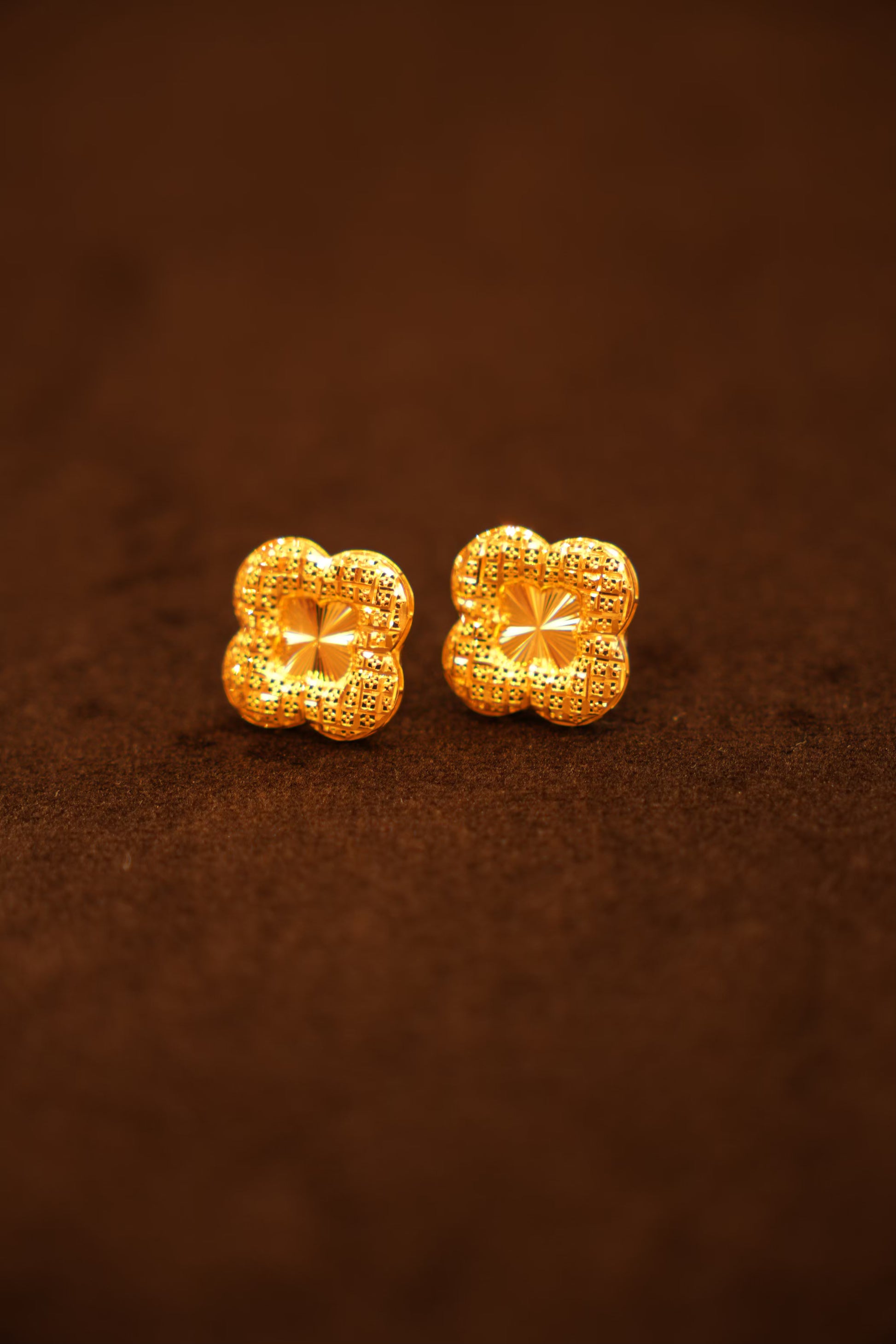 22K Gold Designer Ladies Earrings