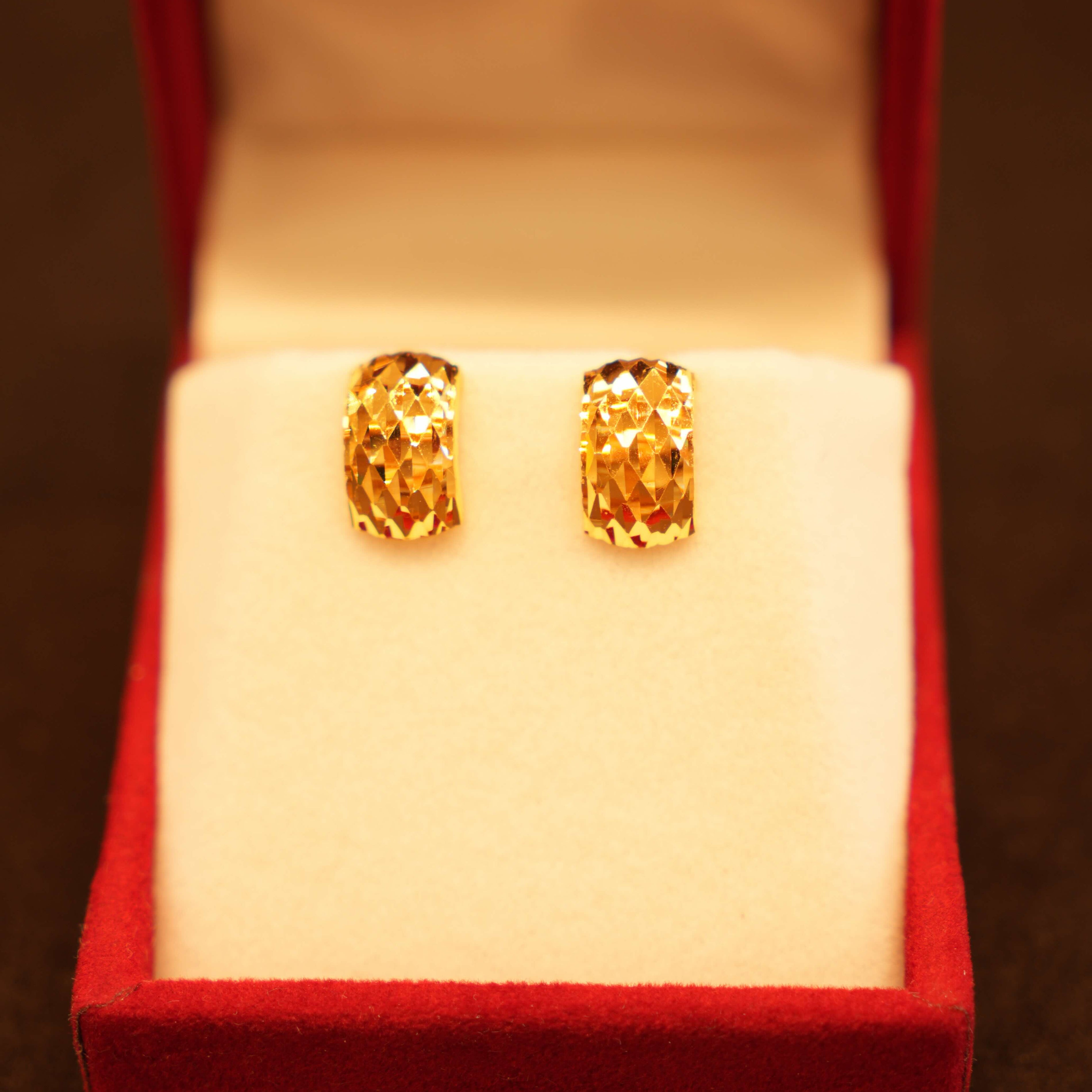 22K Gold Designer Stud Earrings