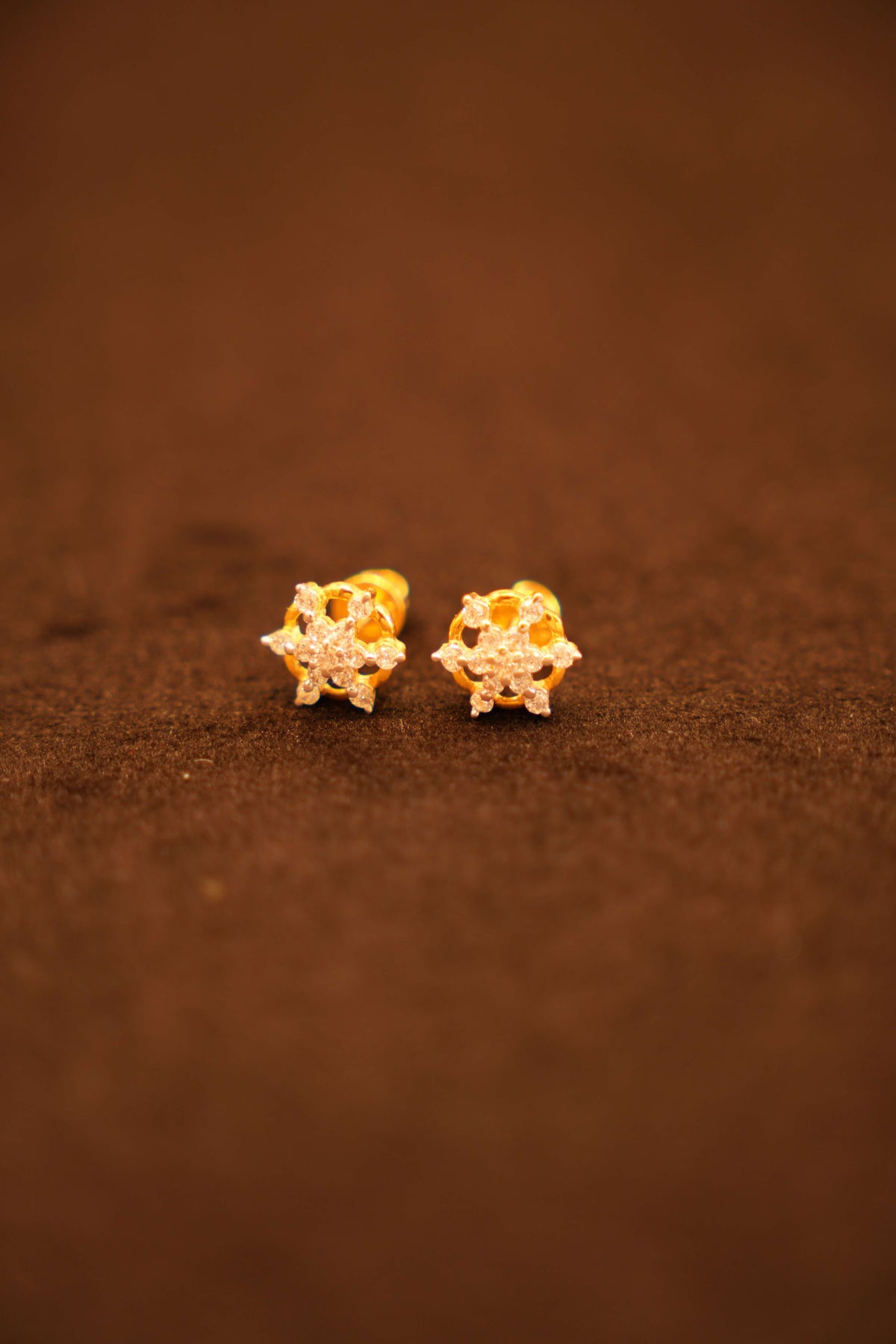 22K Gold Designer Stud Earrings