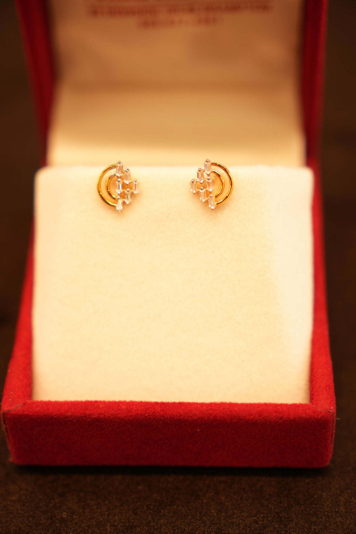 22K Gold Designer Ladies Stud Earrings