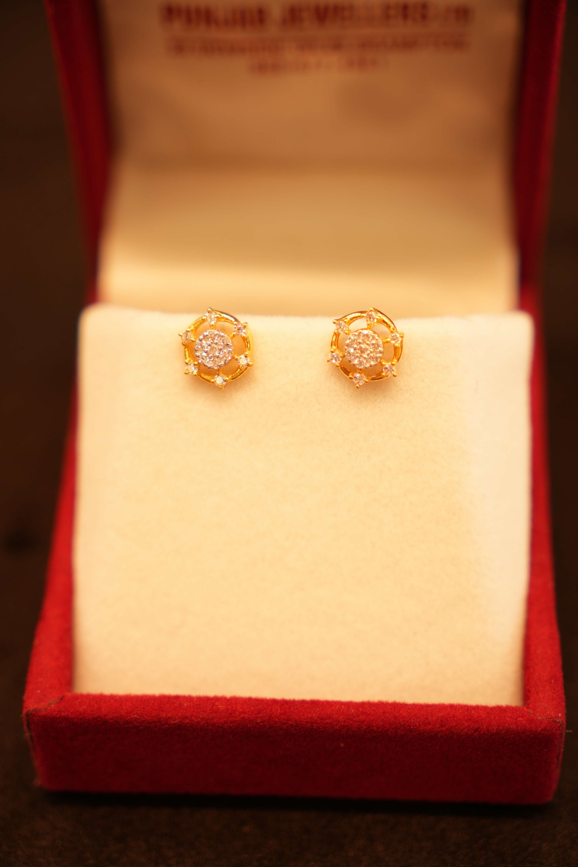 22K Gold Designer Ladies Stud Earrings