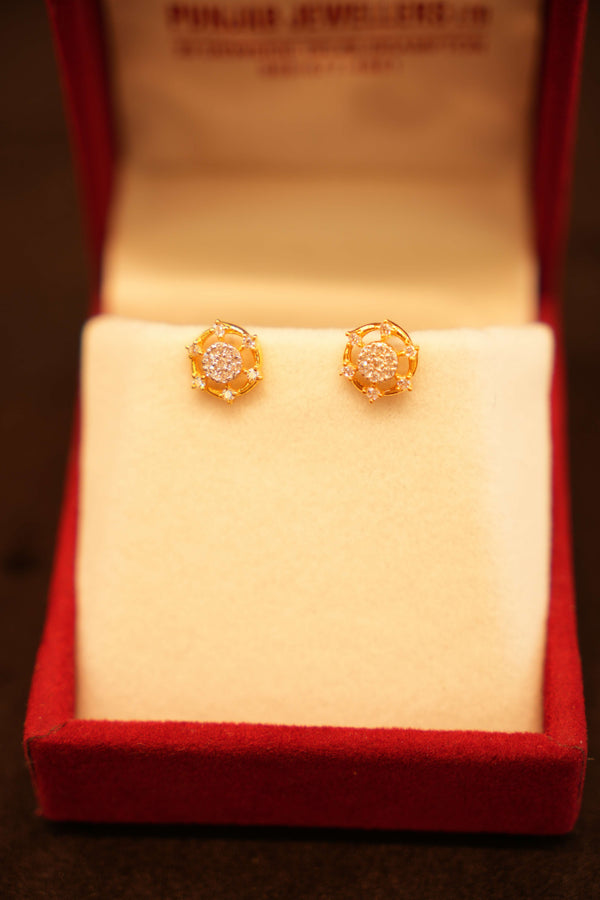 22K Gold Designer Ladies Stud Earrings