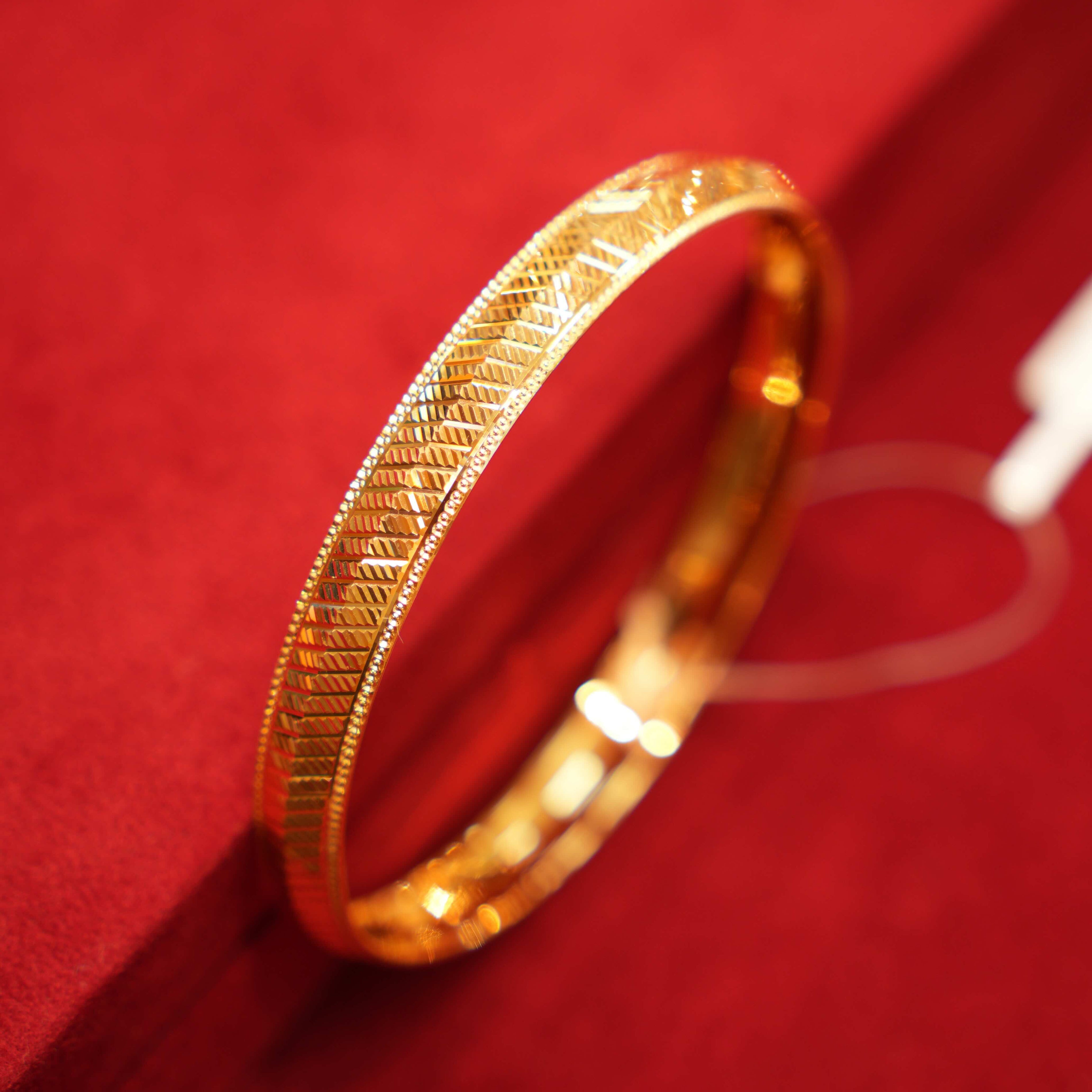 22K Gold Designer Men's Kara