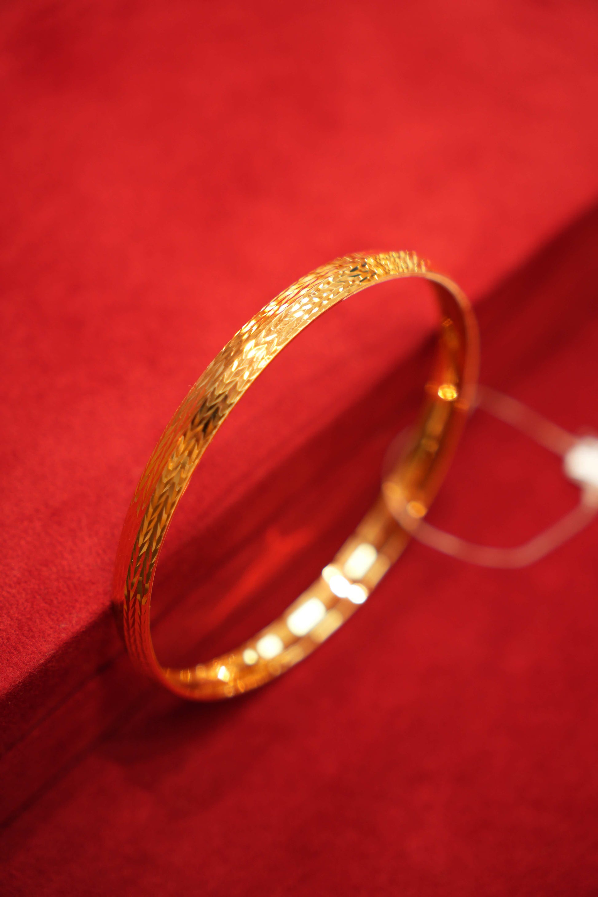 22K Gold Lightweight Designer Men's Kara