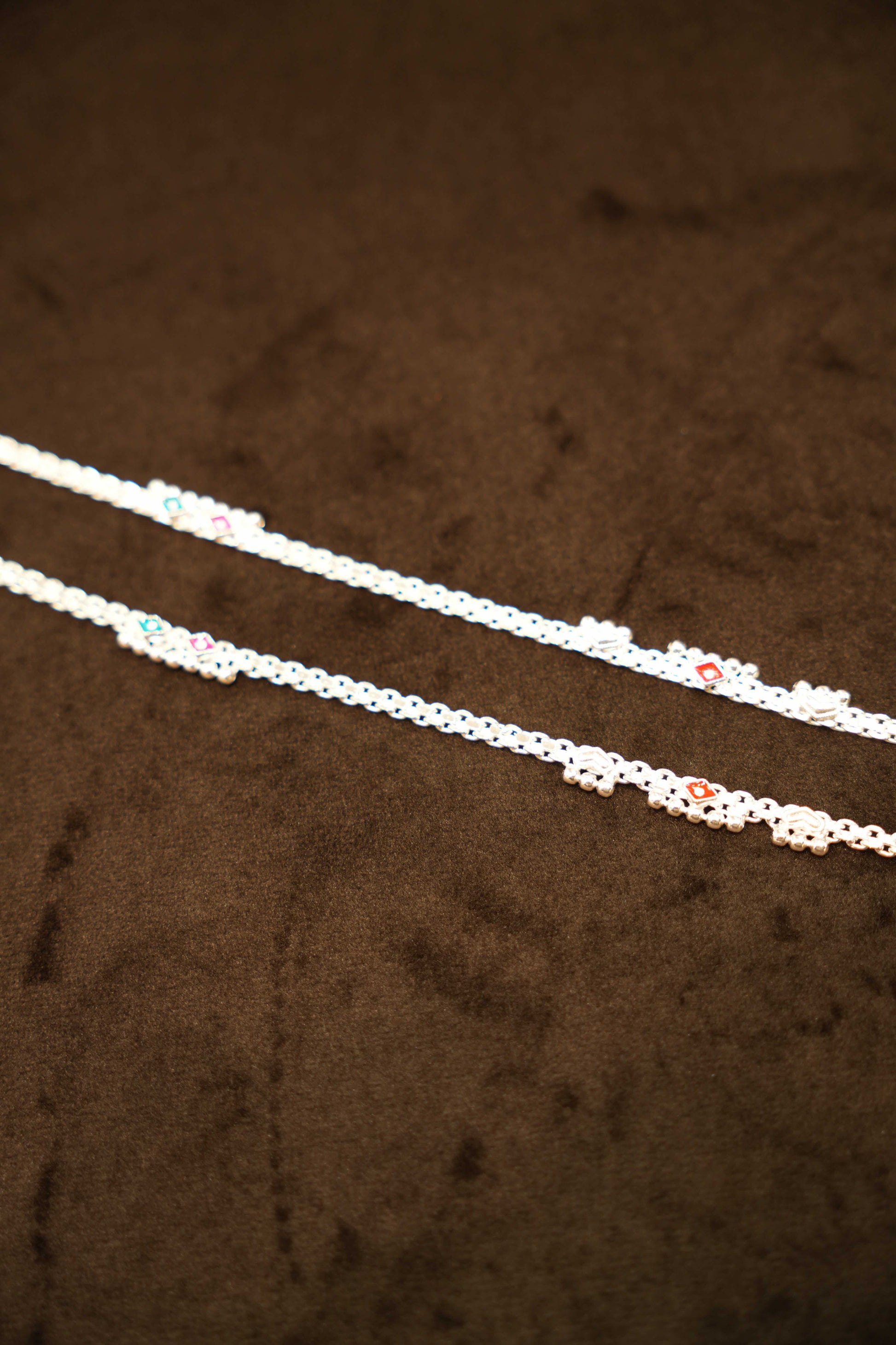 925 Silver Designer Ladies Meena Link Anklets