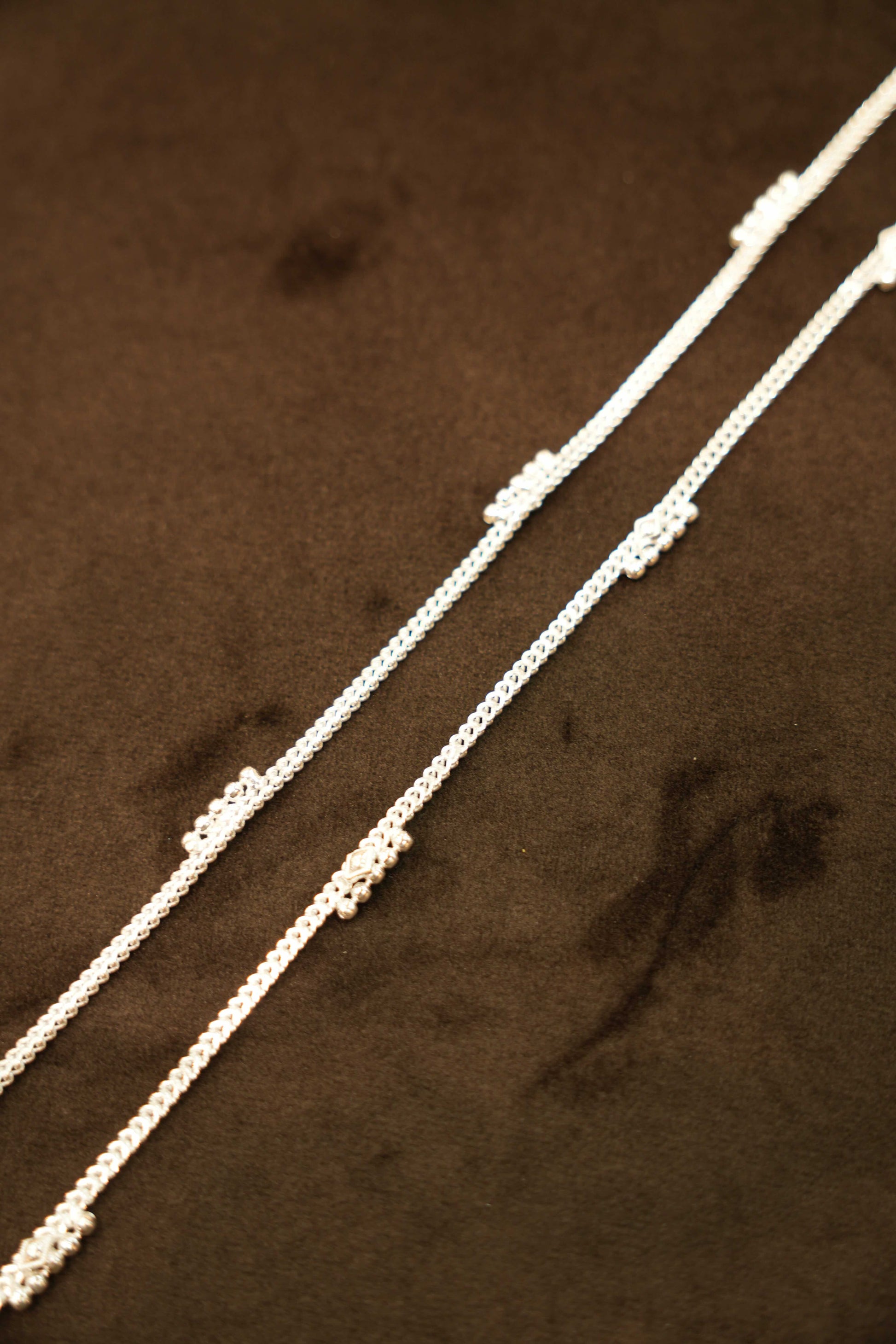 925 Silver Designer Beaded Droplet Ladies Anklets