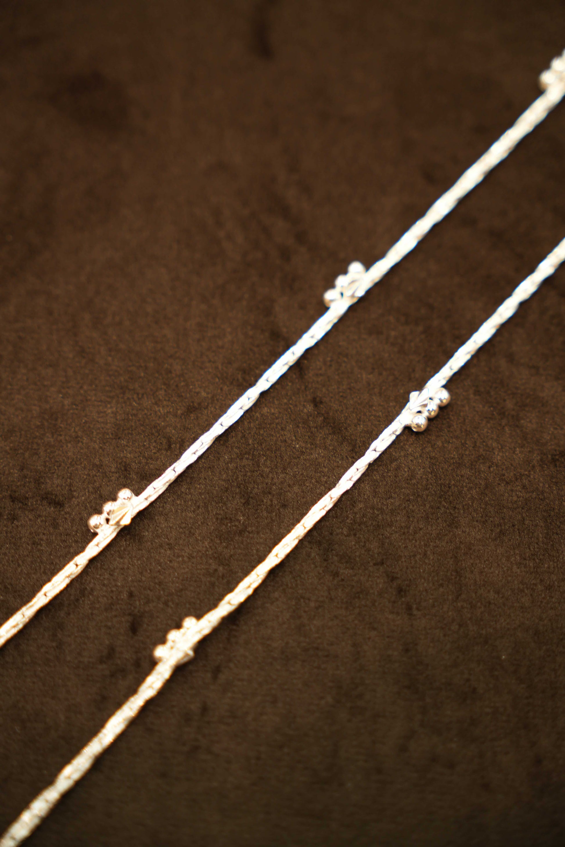 925 Silver Designer Twisted Bead Ladies Anklets
