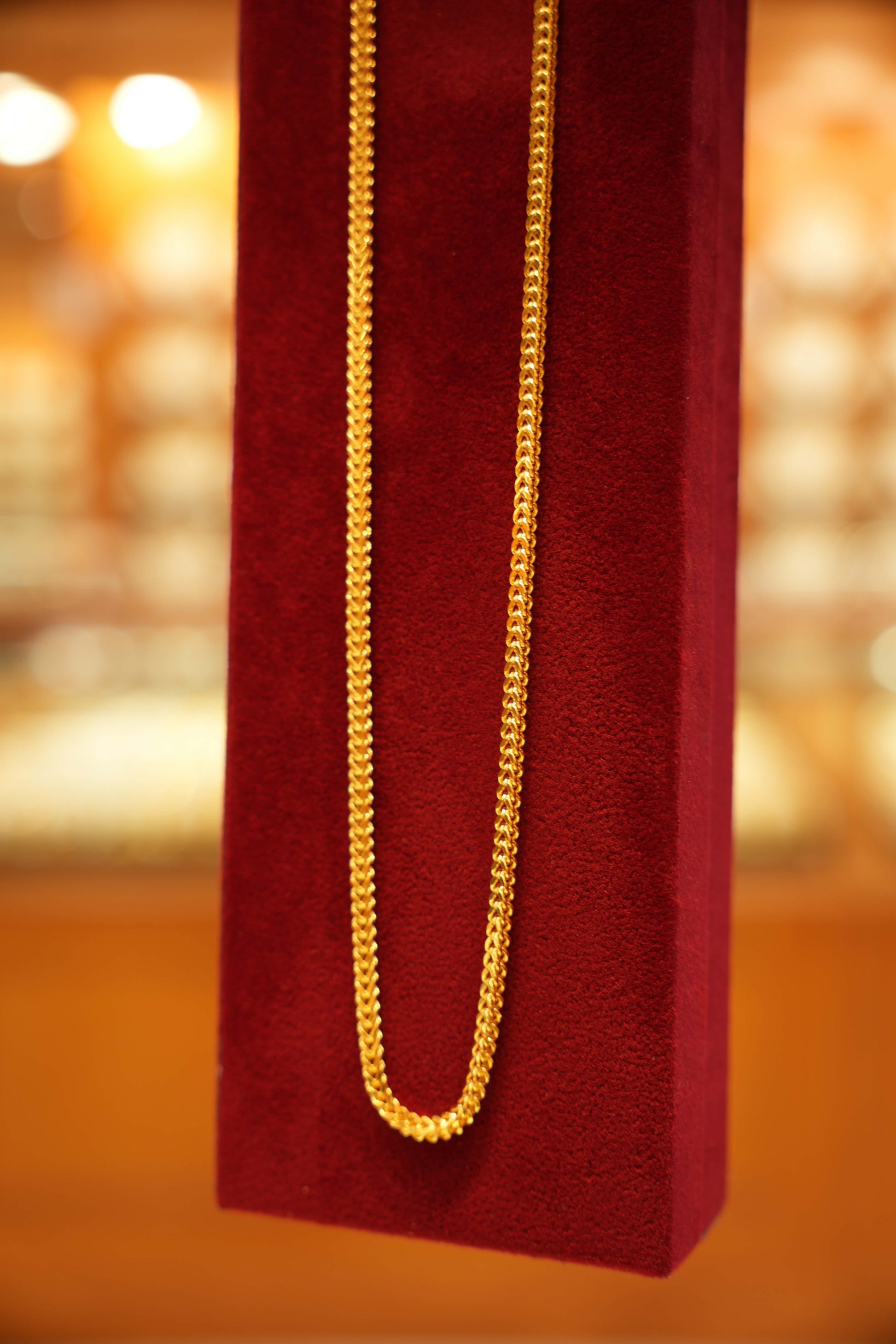 22K Gold Chic Men's Chain (20 Inches)