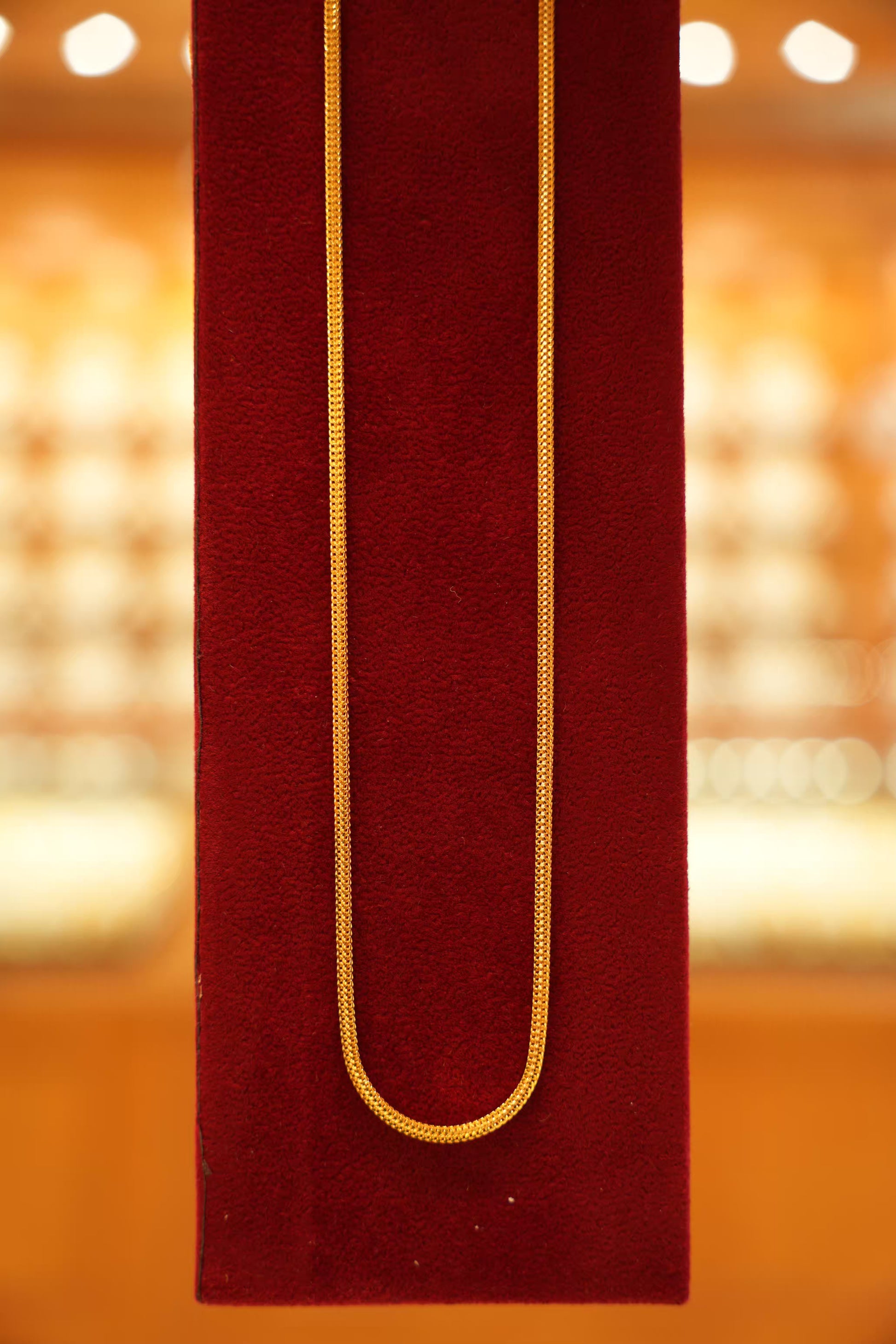 22K Gold Designer Flat Chain (24 Inches)