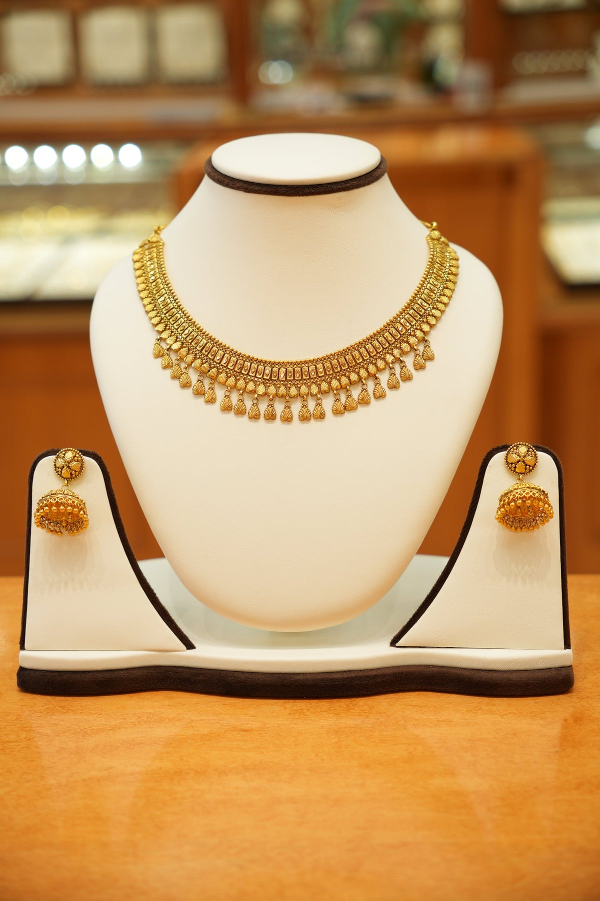 22K Gold Antique Droplet Designer Necklace Set with Jhumka Earrings