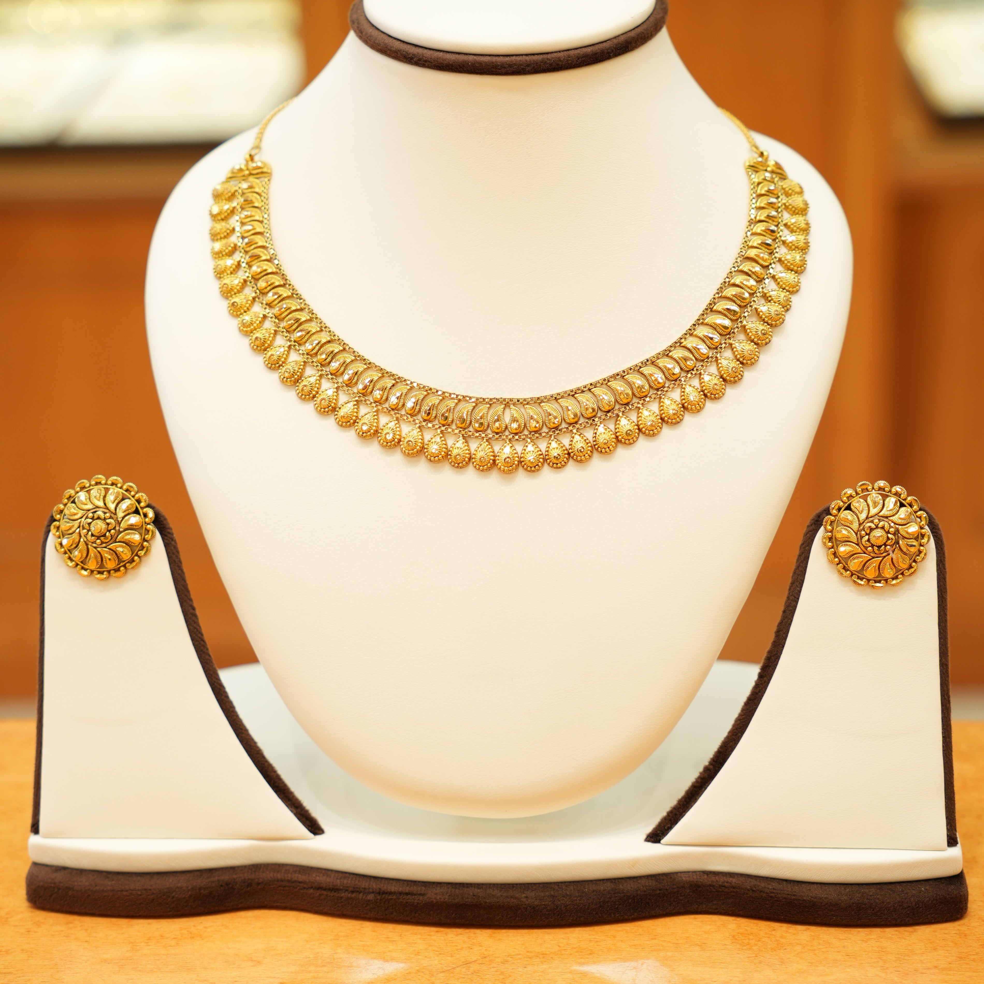 22K Gold Antique Floral Designer Necklace Set with Round Earrings
