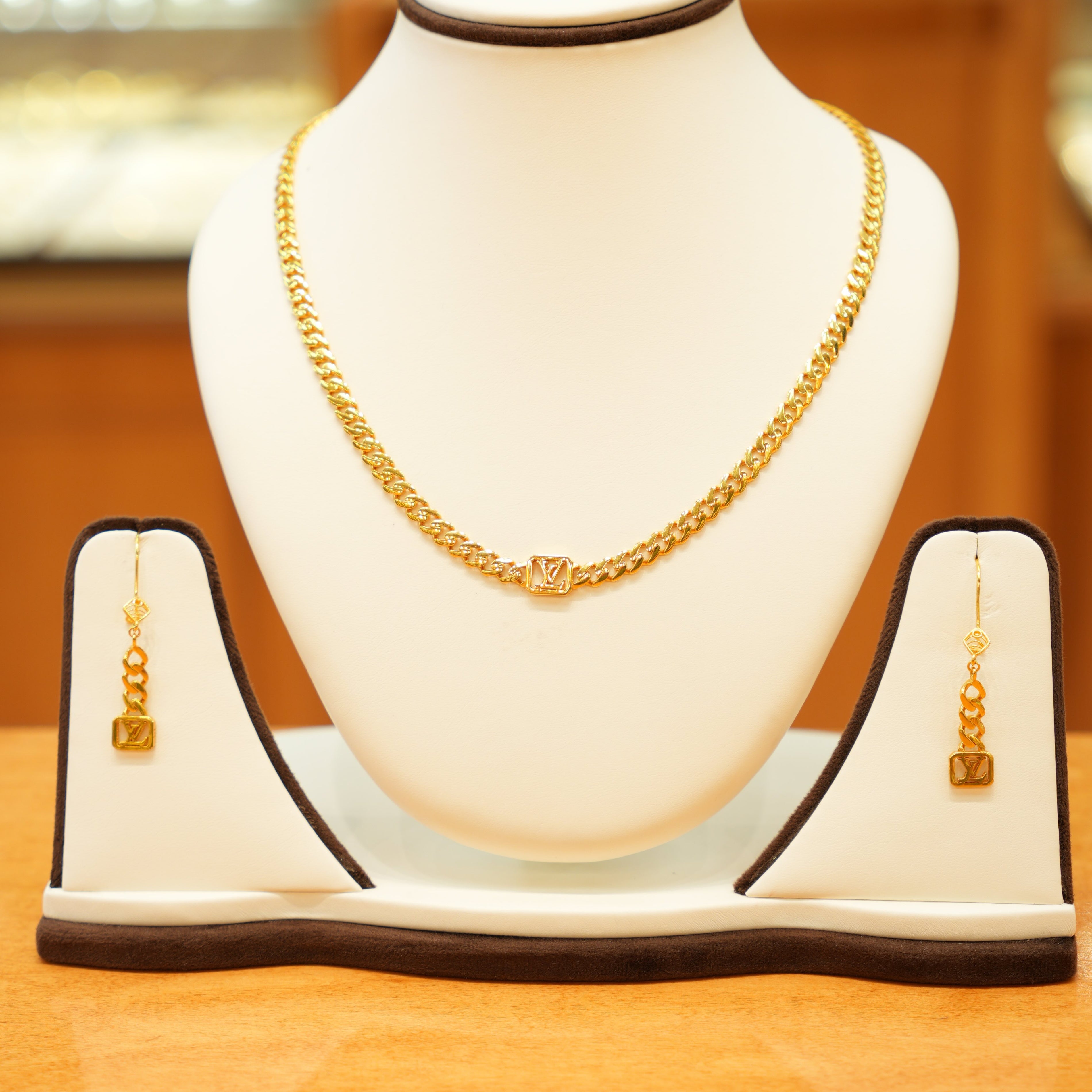 21K Gold Designer Link Necklace Set