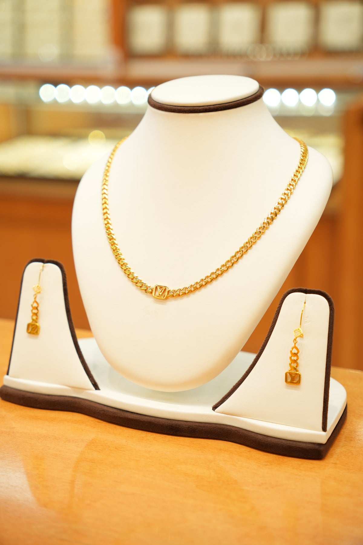 21K Gold Designer Link Necklace Set