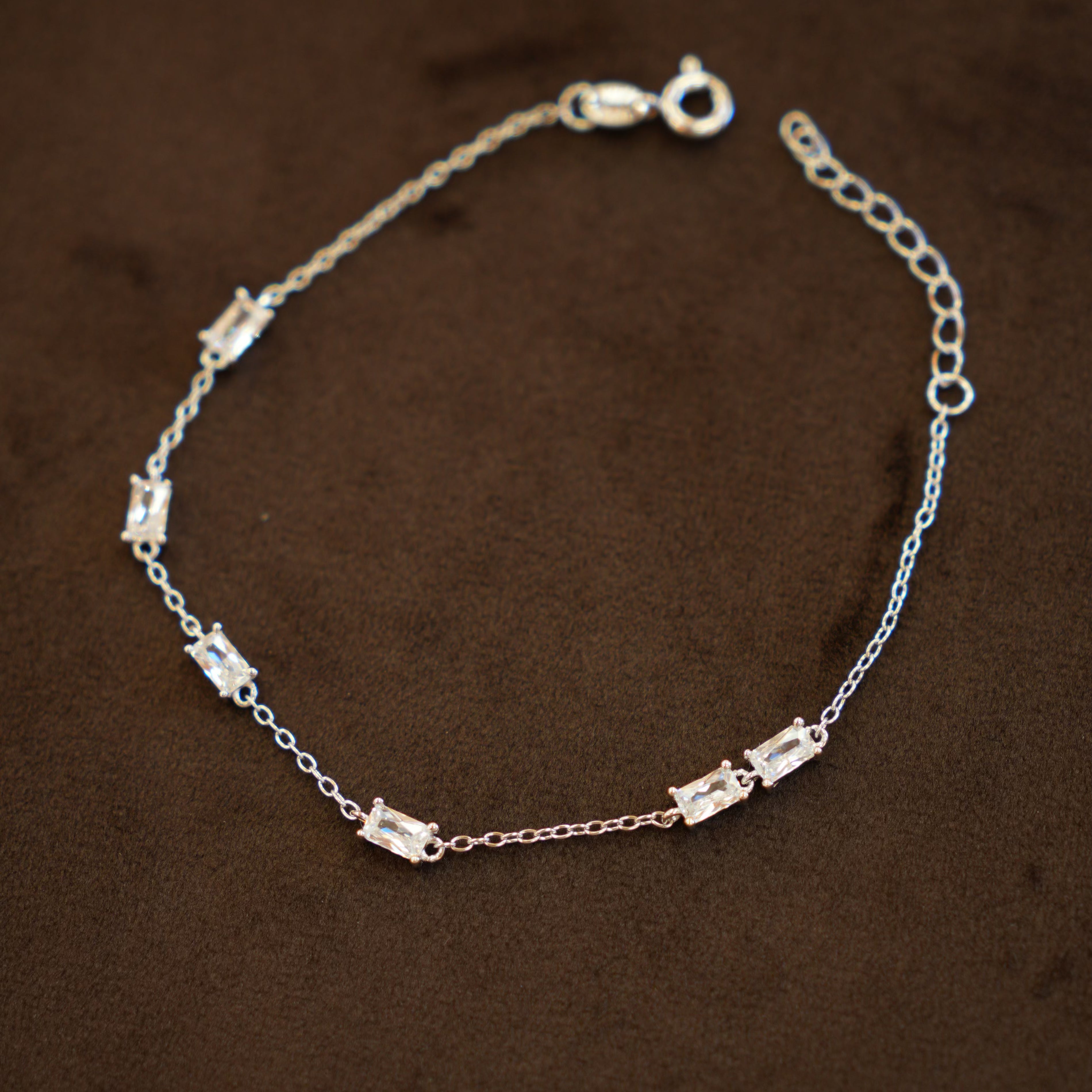 925 Silver Designer Ladies Chain Bracelet