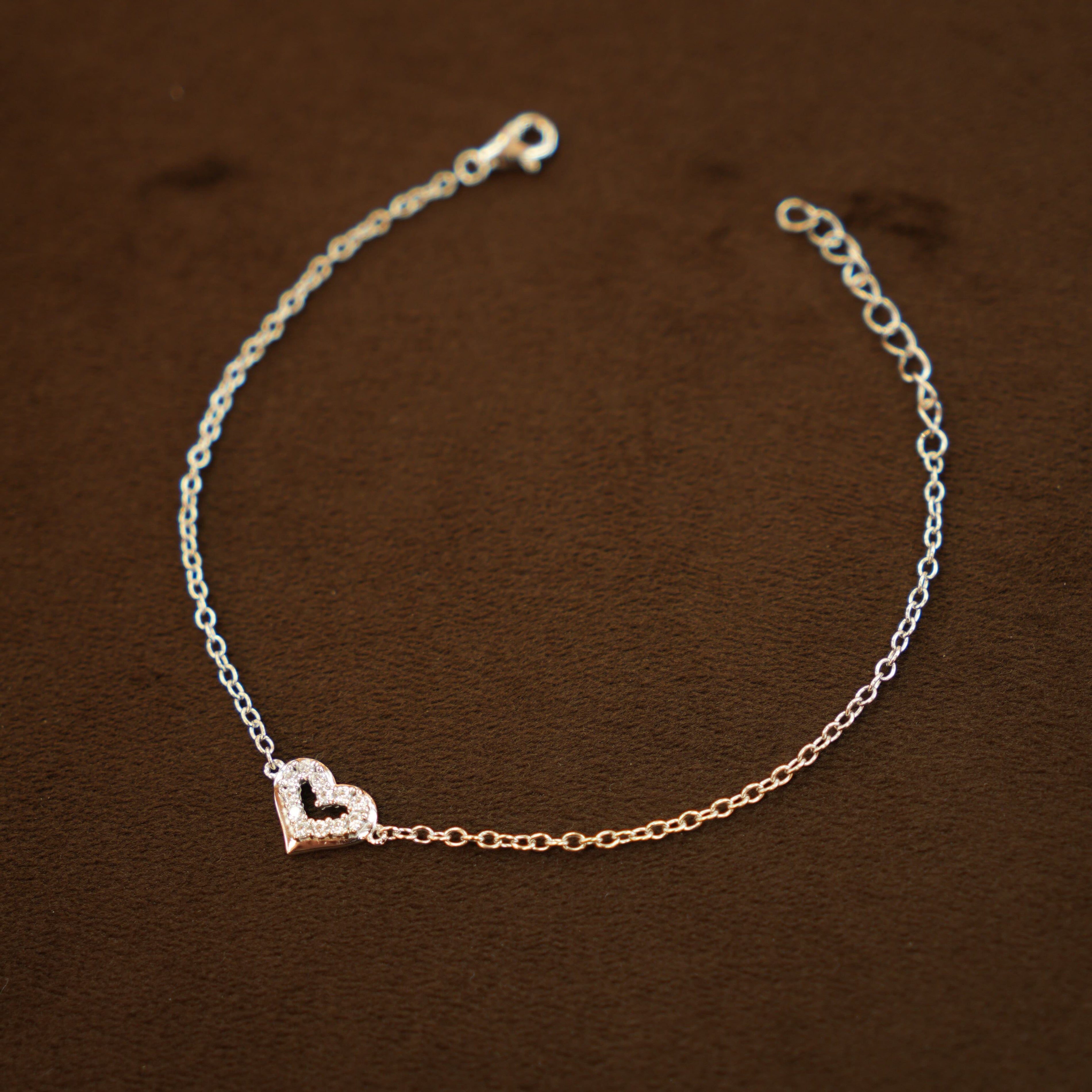 925 Silver Designer Ladies Heart Stone Bracelet