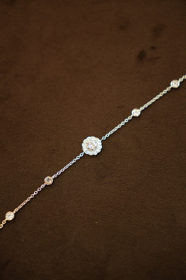 925 Silver Designer Ladies Round Stone Pattern Bracelet