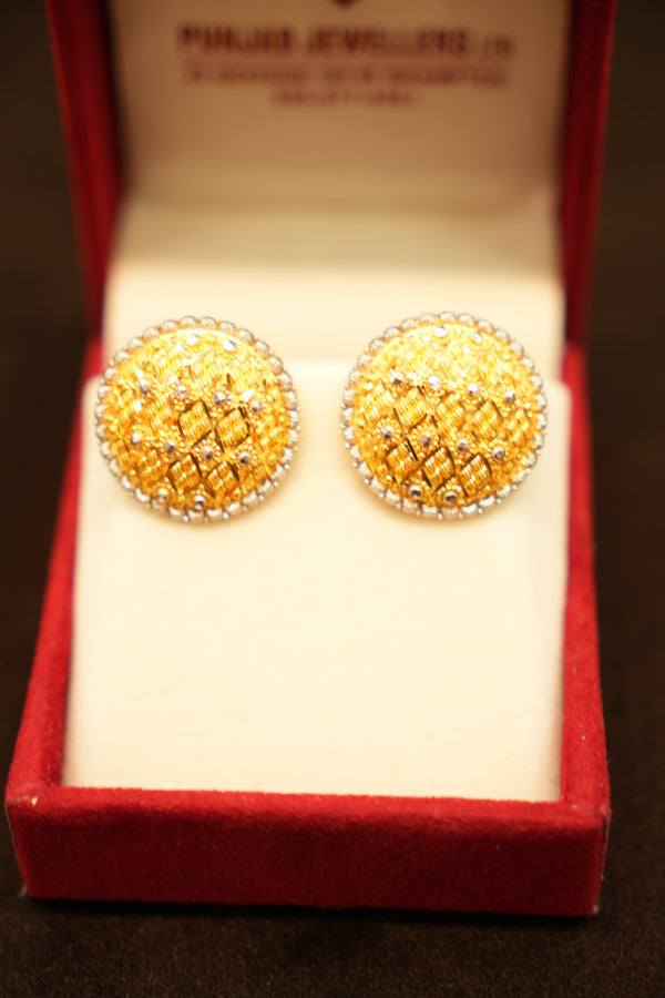 22K Gold Quilted Dome Stud Earrings
