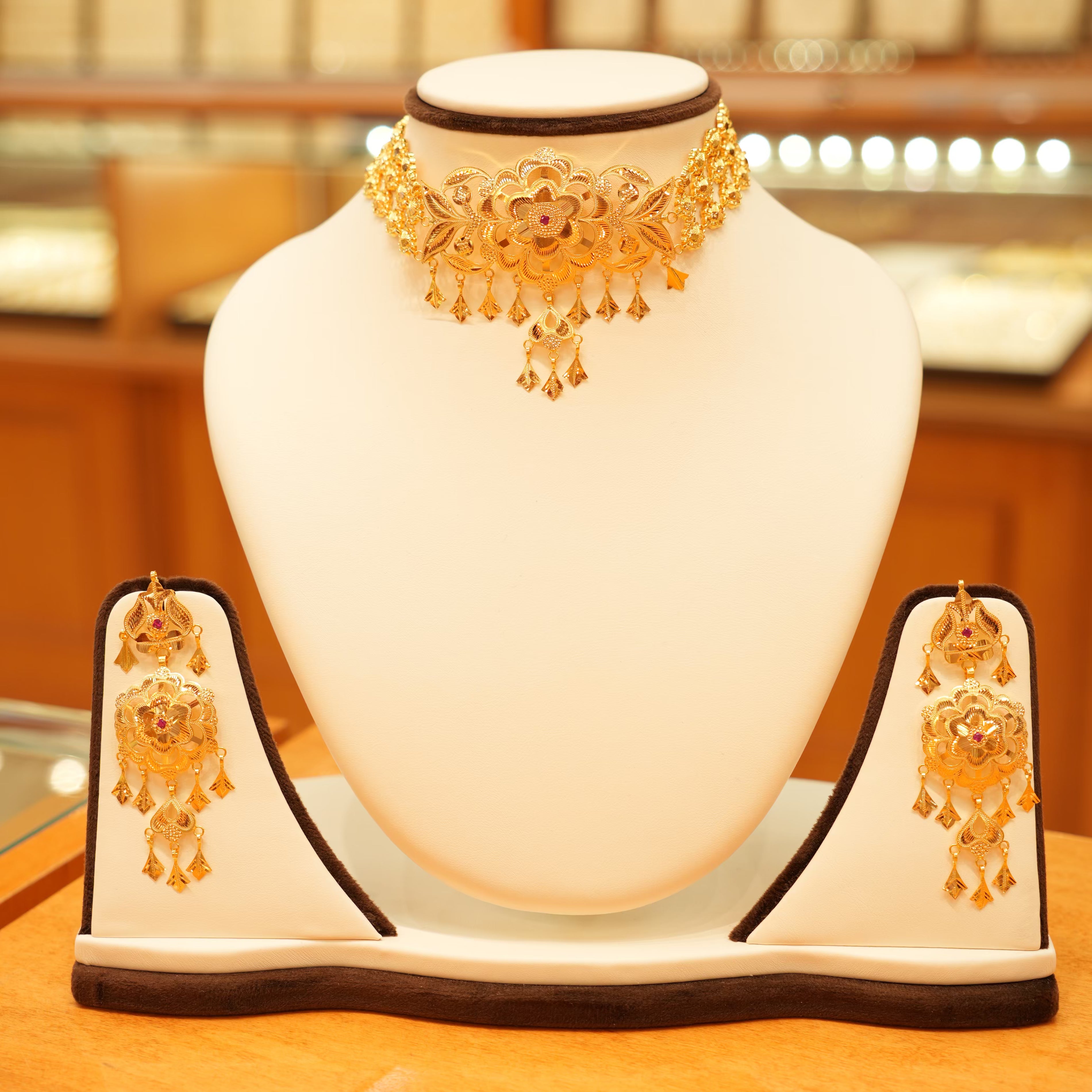 22K Gold Designer Lightweight Aari Choker Set with Long Hanging Earrings