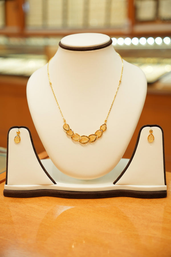 22K Gold Modern Leaflet Necklace Set with Drop Earrings