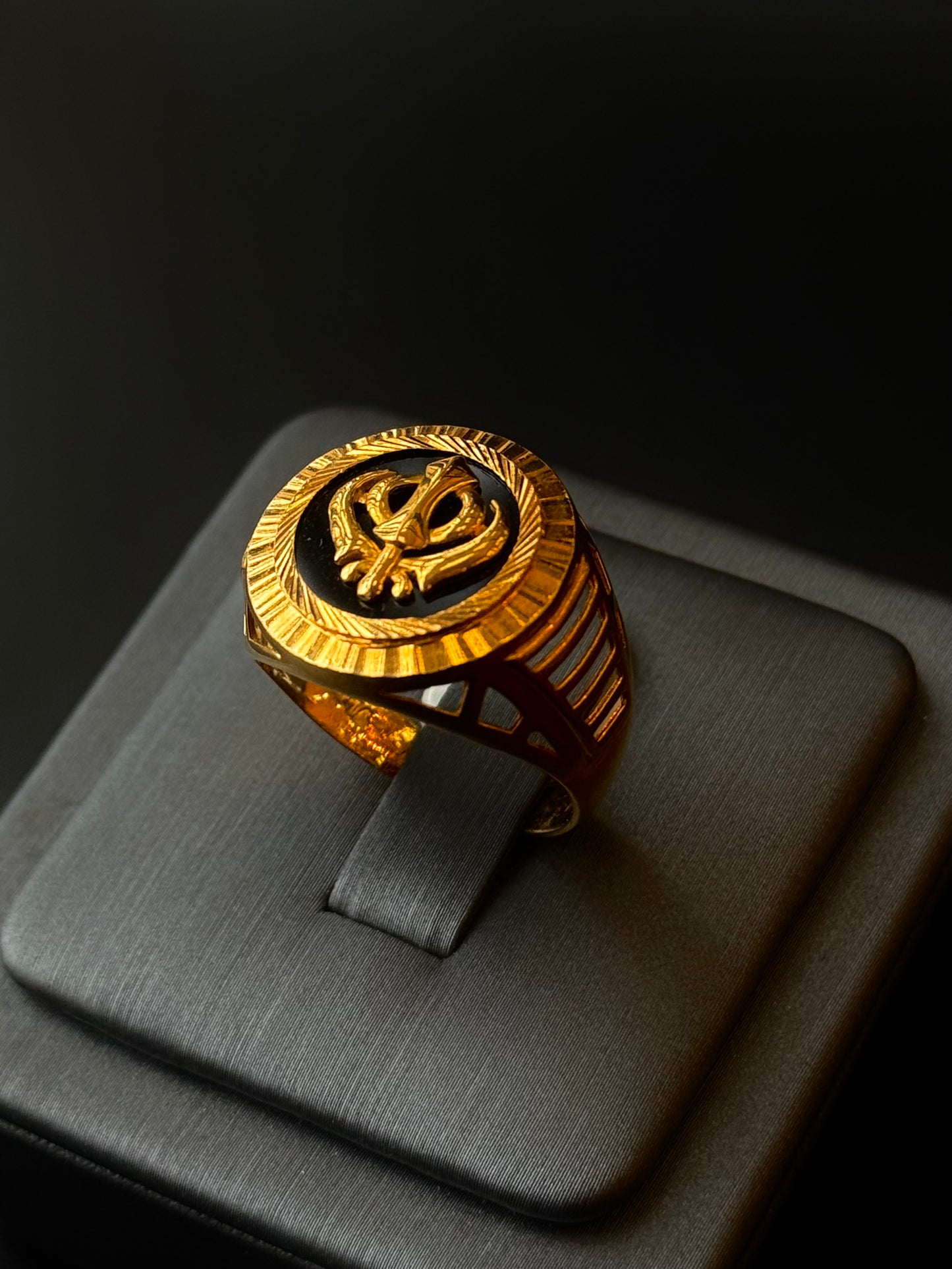22K Gold Men's Ring