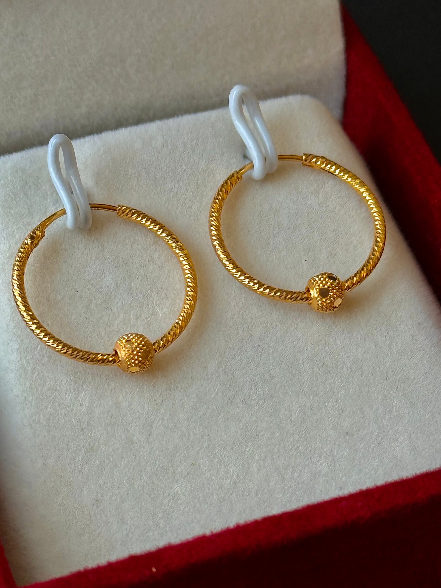22K Gold Ladies Earrings