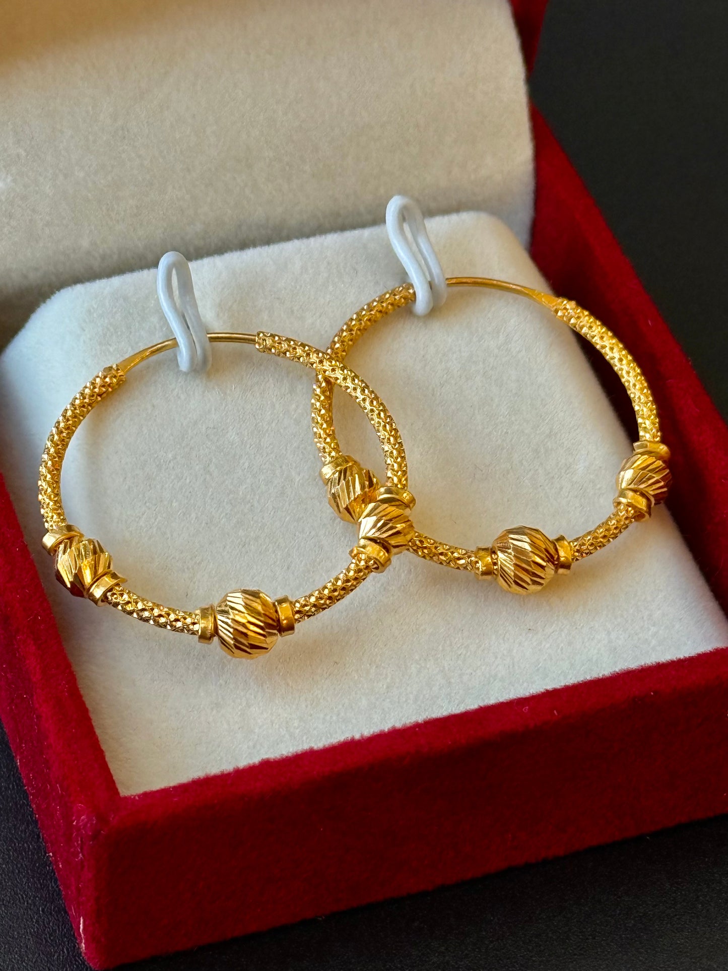 22K Gold Ladies Earrings