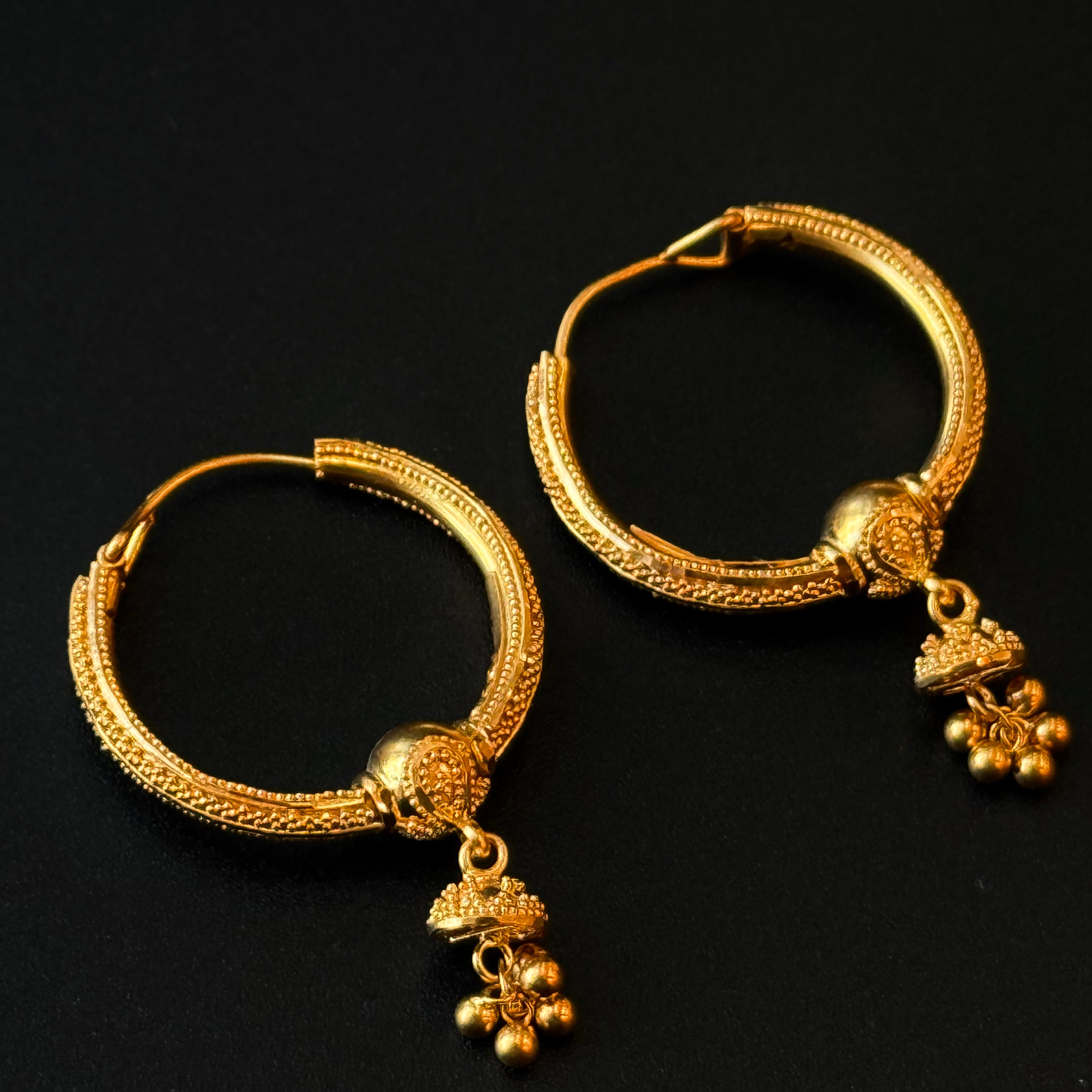 22K Gold Ladies Earrings
