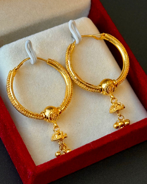 22K Gold Ladies Earrings