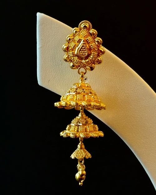 22K Gold Ladies Earrings