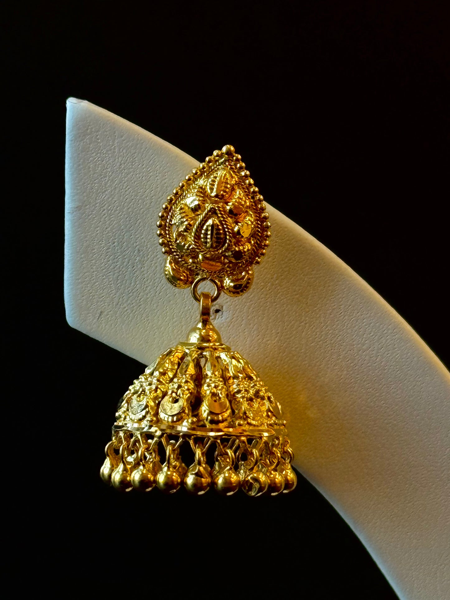 22K Gold Ladies Earrings