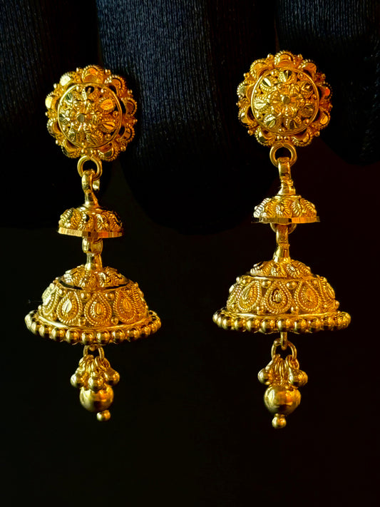 22K Gold Ladies Earrings