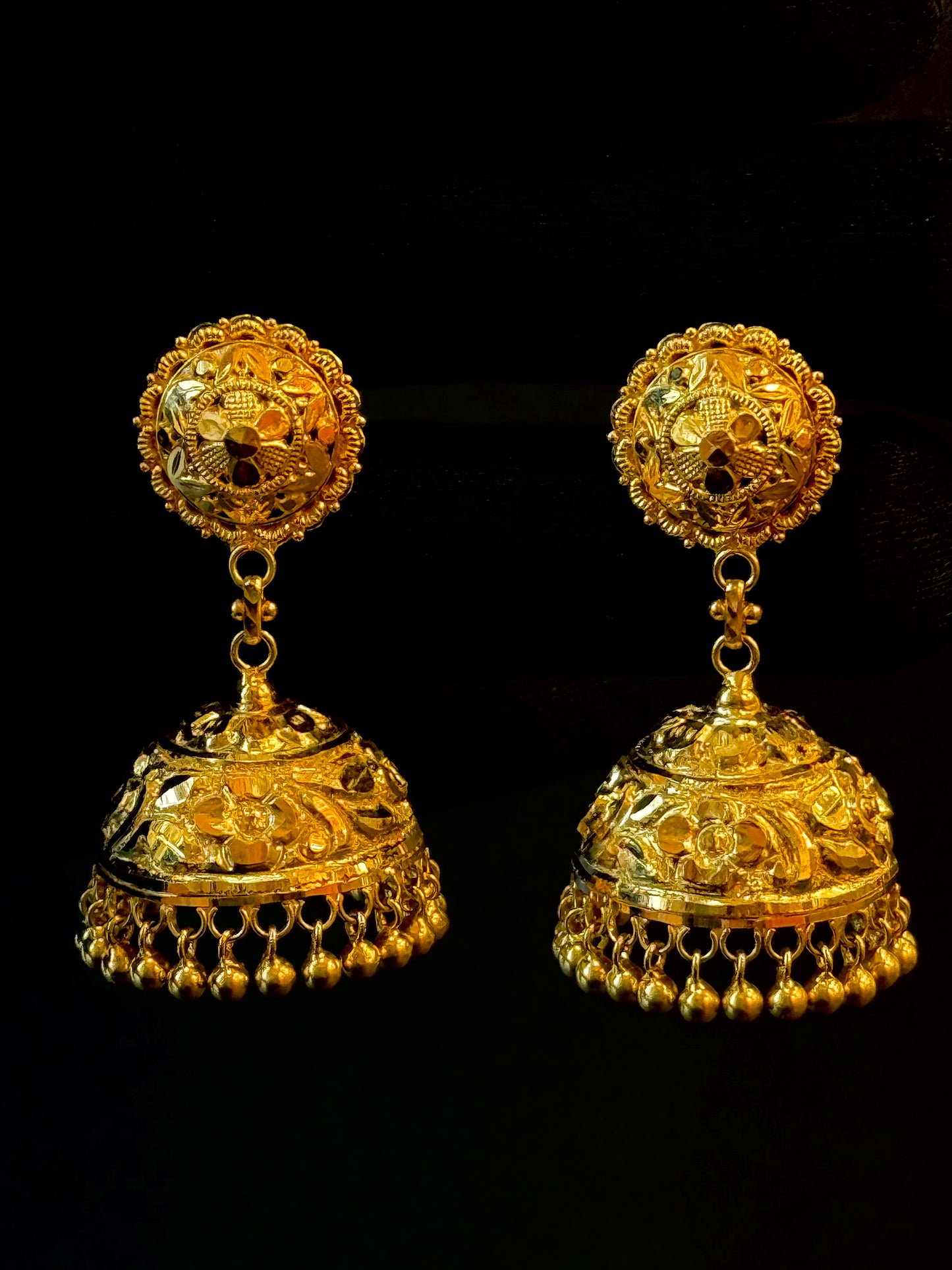 22K Gold Ladies Earrings