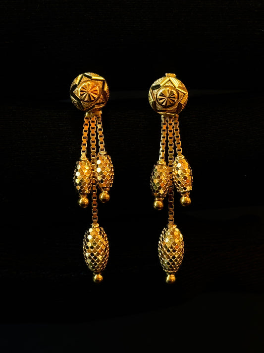 22K Gold Ladies Earrings