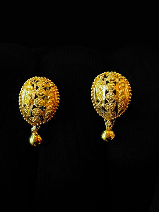 22K Gold Ladies Earrings