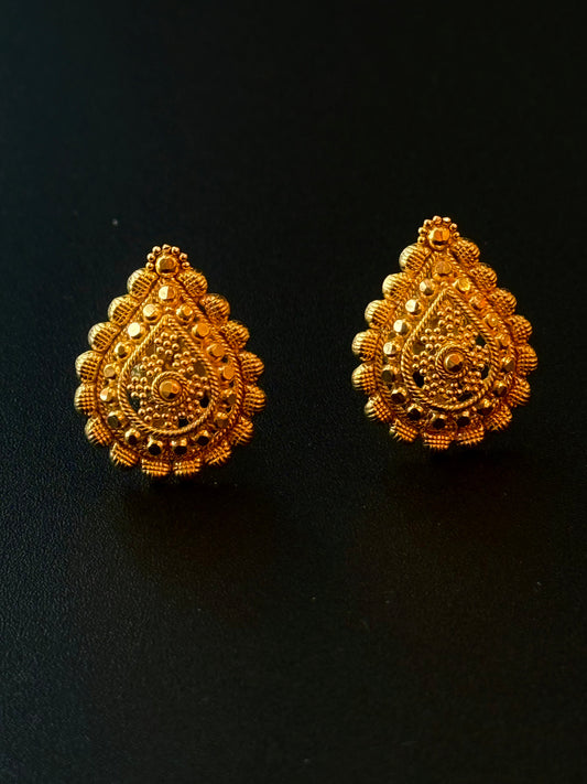 22K Gold Ladies Earrings