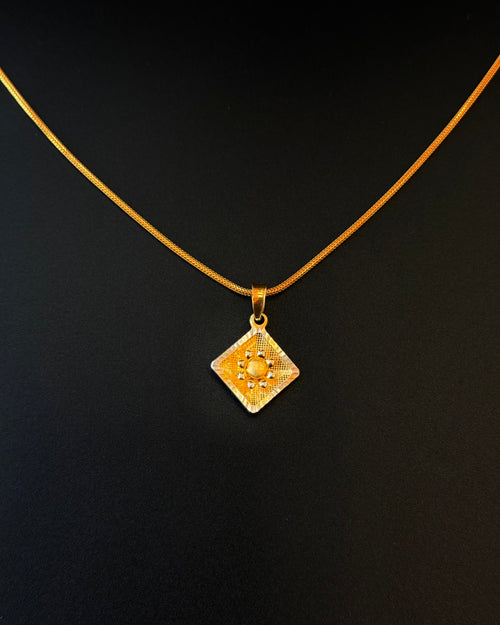 22K Gold Pendant
