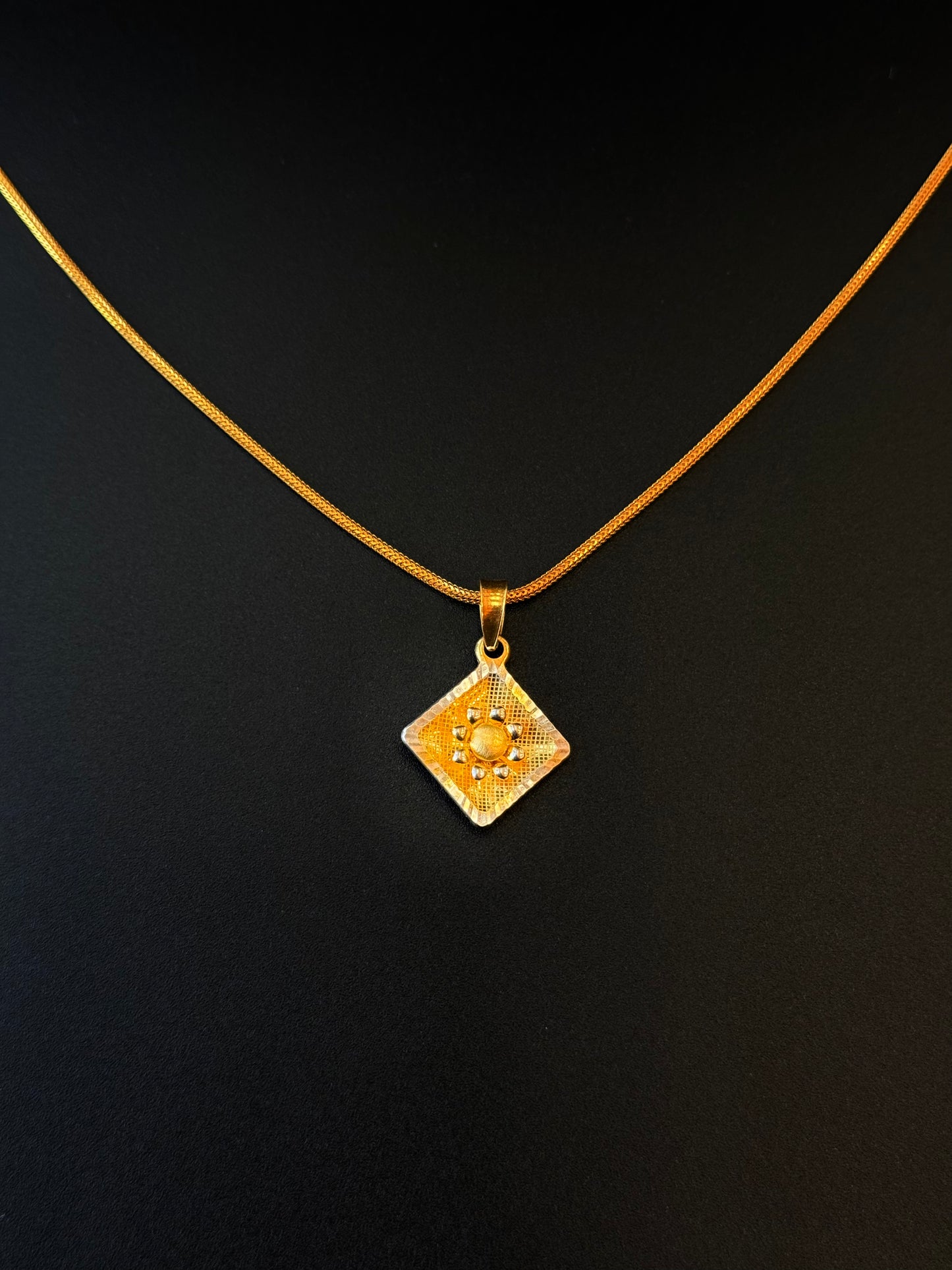22K Gold Pendant